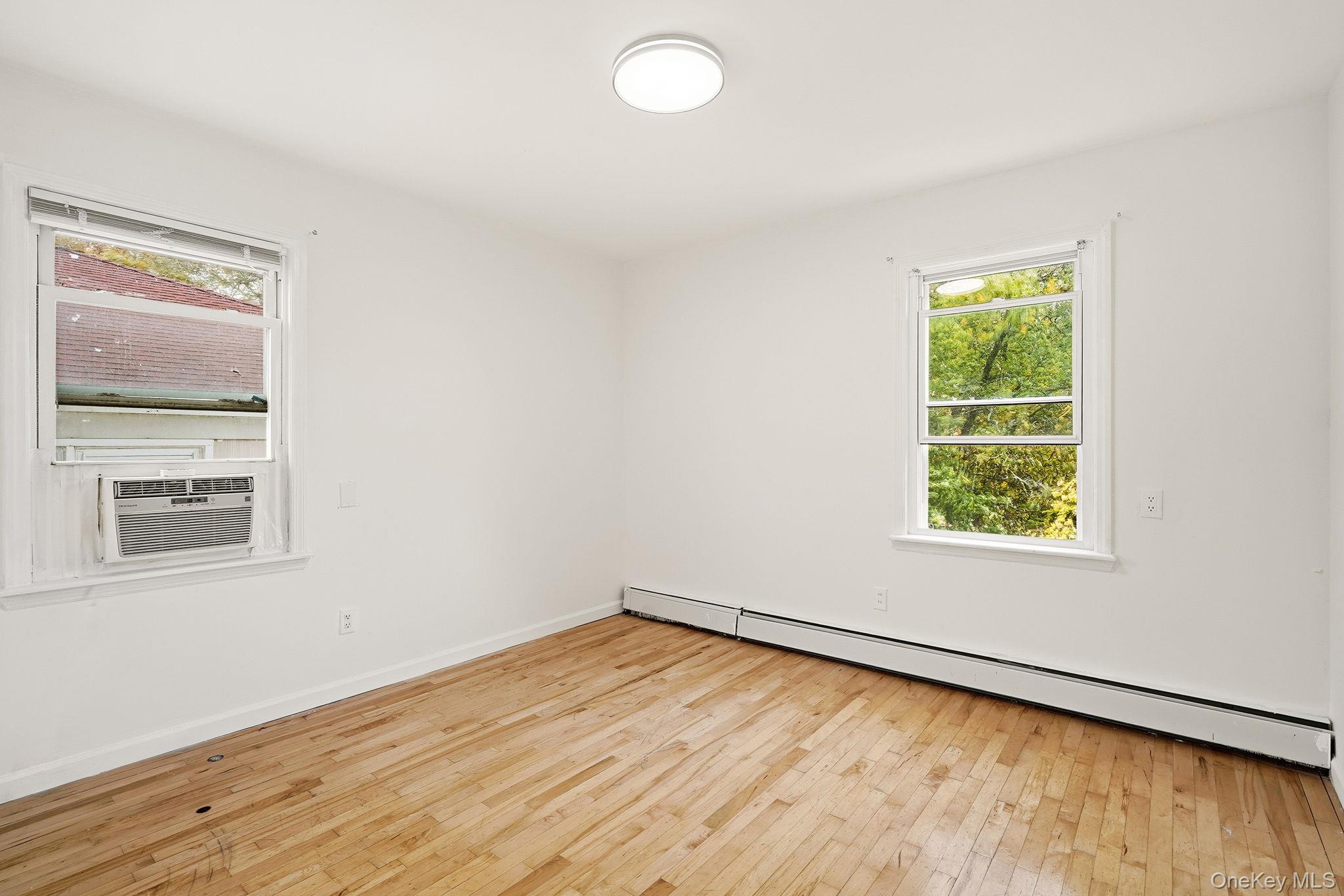 8 Elicar Terrace, Yonkers, NY 10701