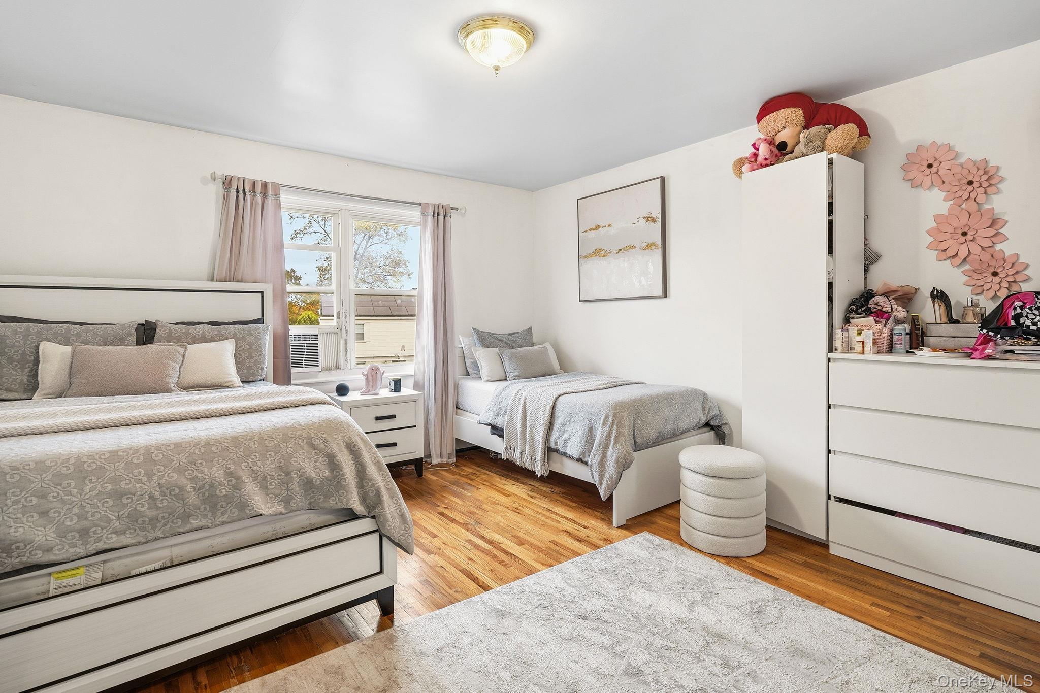 8 Elicar Terrace, Yonkers, NY 10701