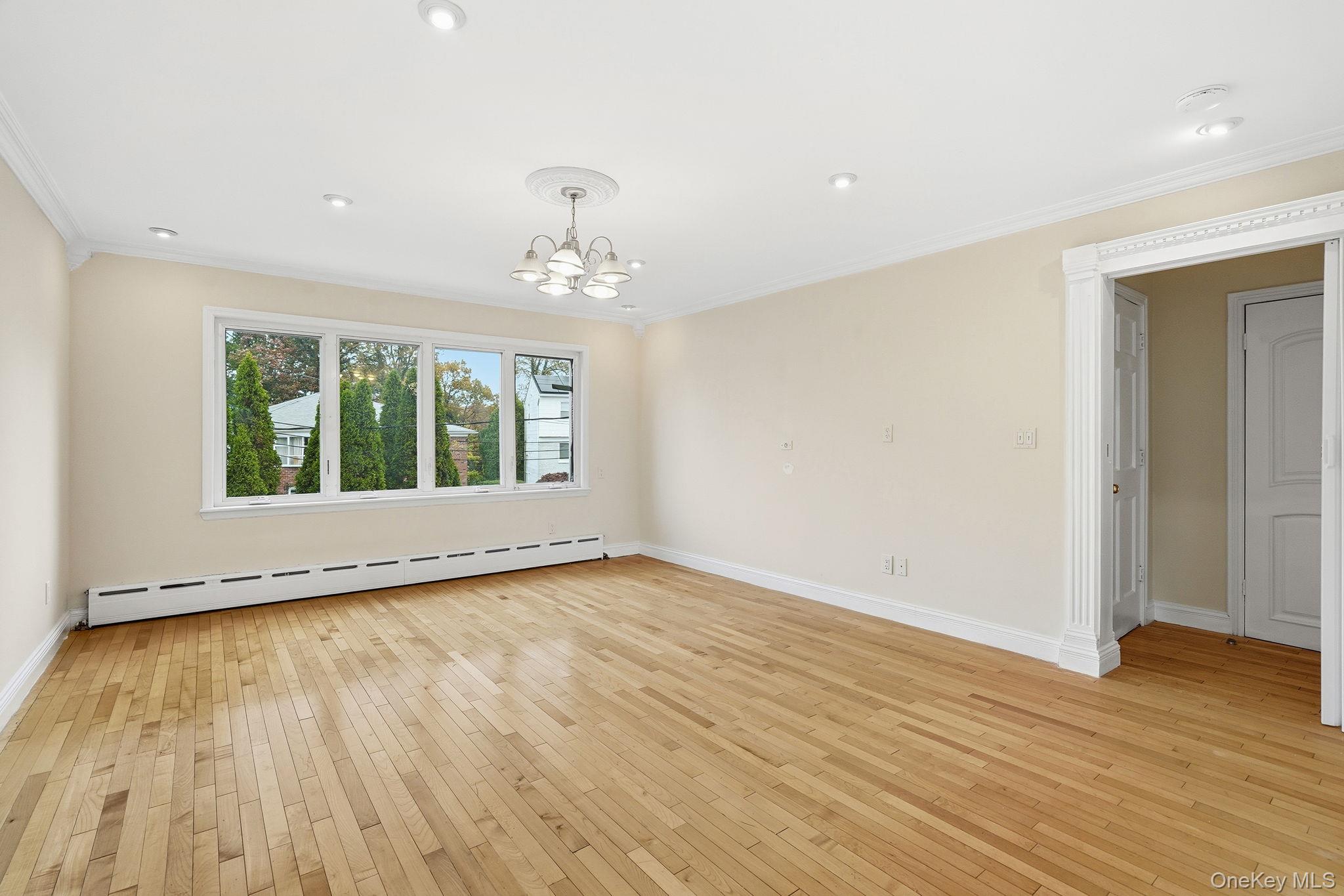 8 Elicar Terrace, Yonkers, NY 10701