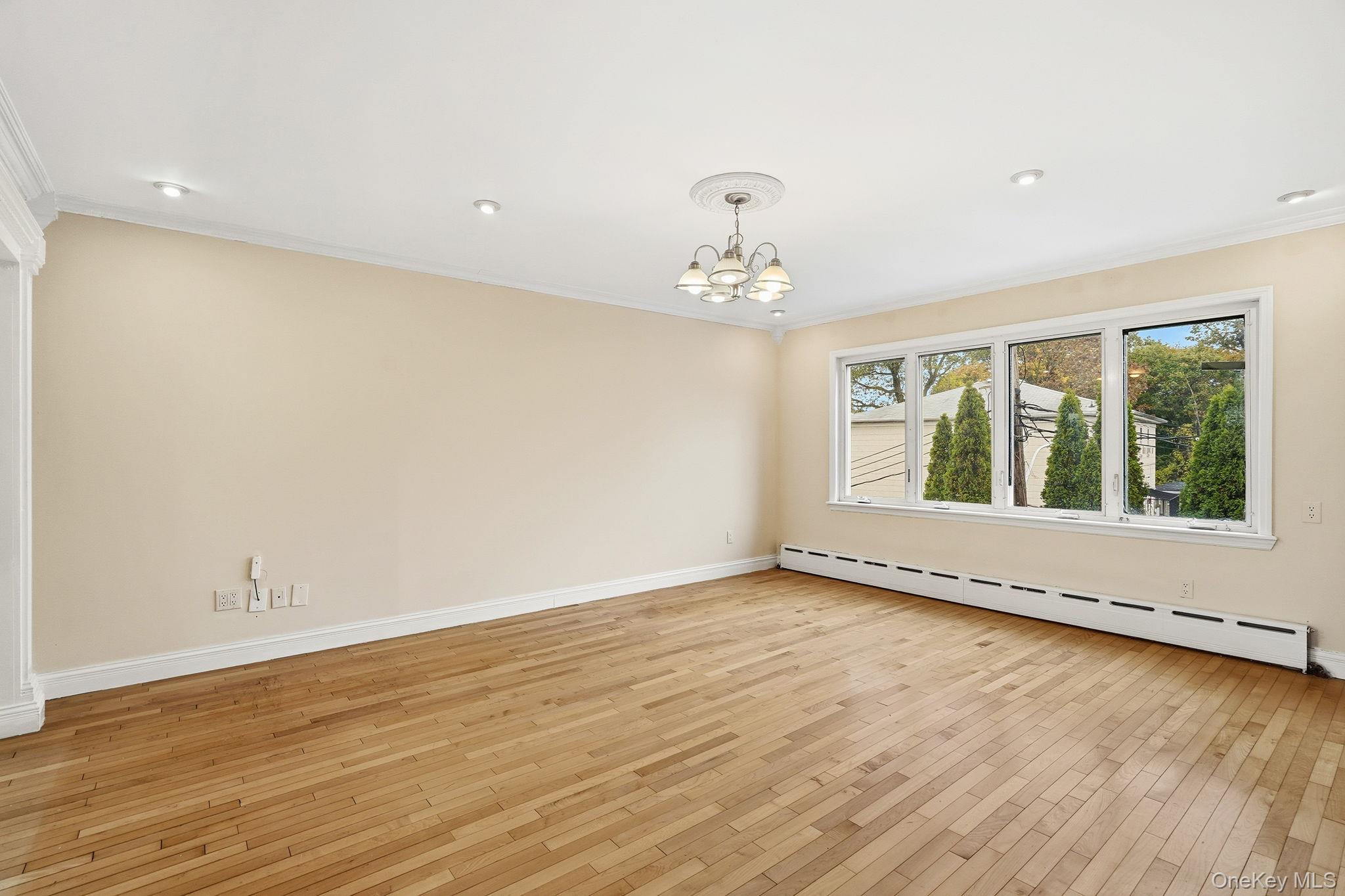 8 Elicar Terrace, Yonkers, NY 10701