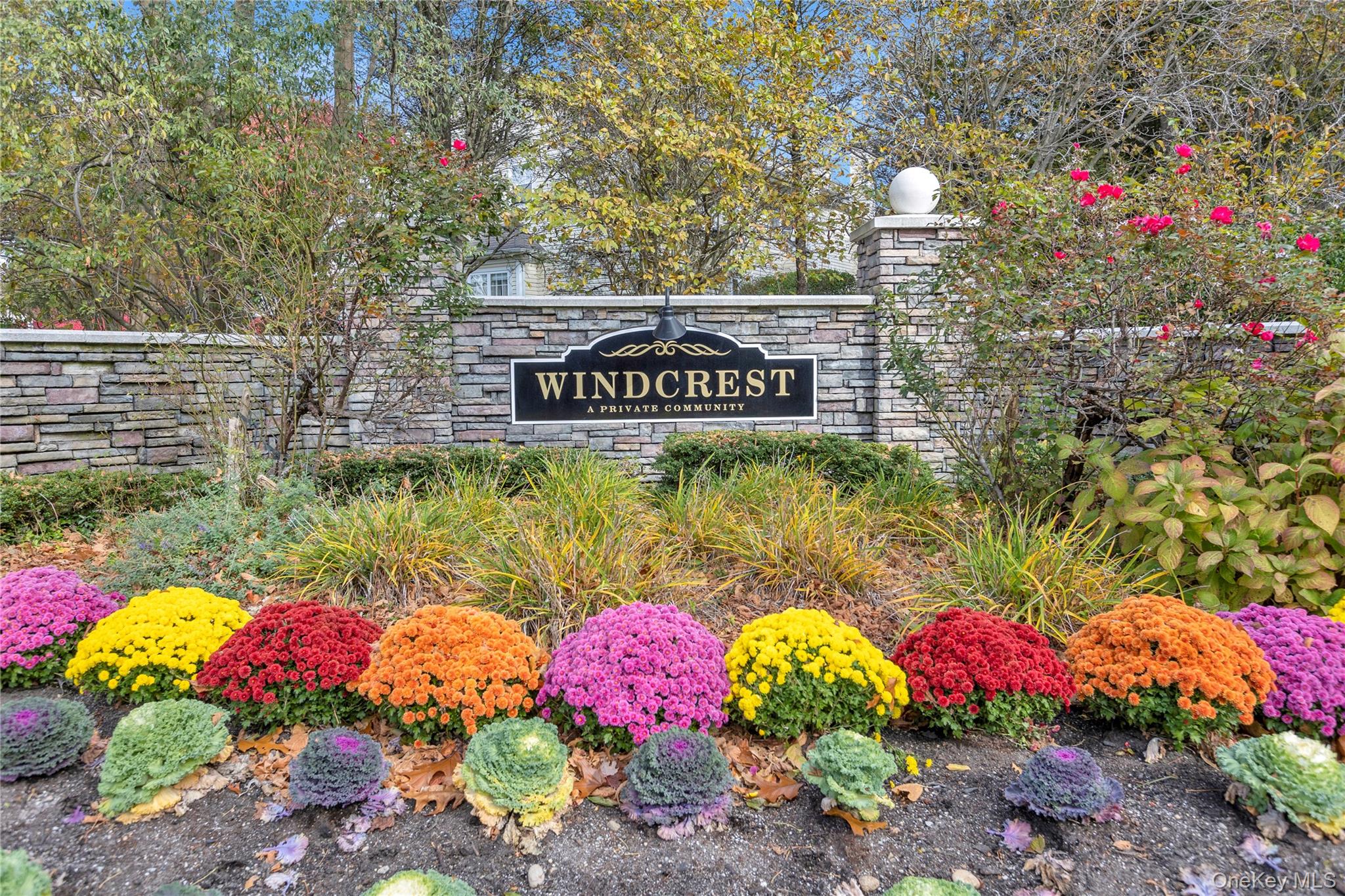 32 Scarborough Drive, Smithtown, NY 11787