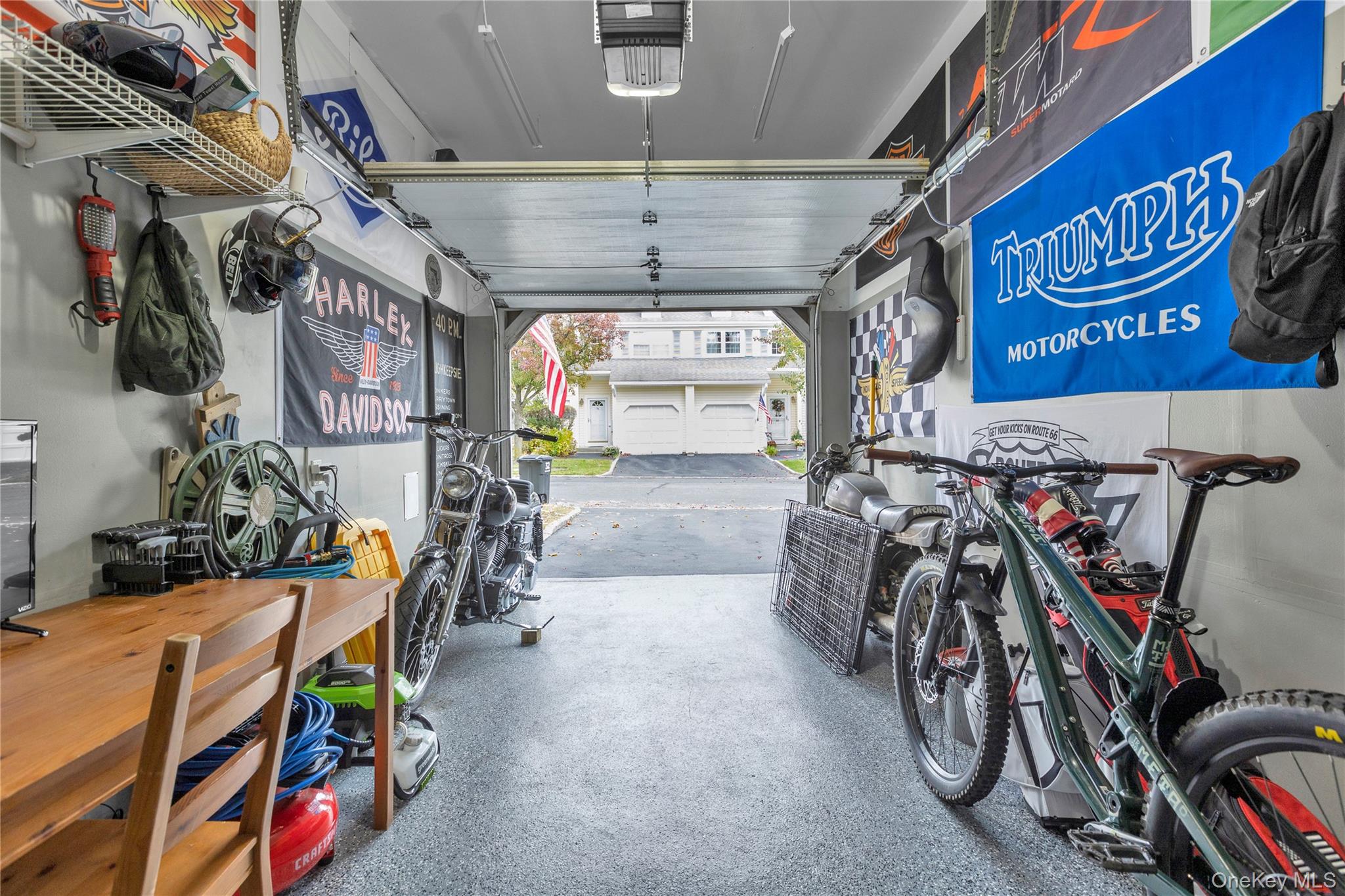 32 Scarborough Drive, Smithtown, NY 11787