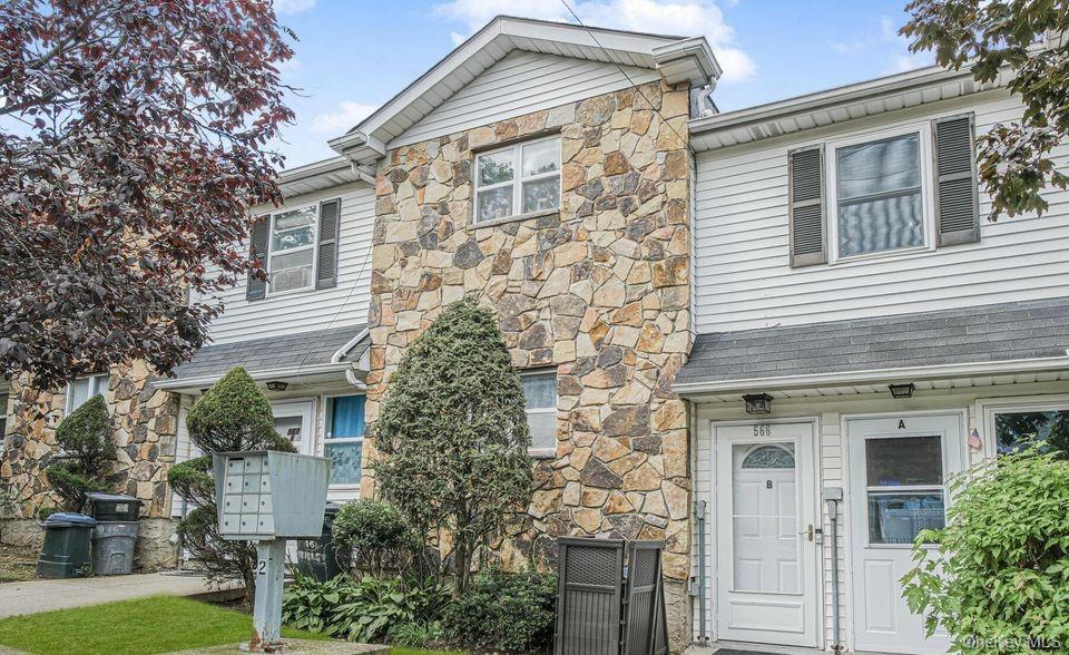 566 Buchanan Avenue, Staten Island, NY 10314