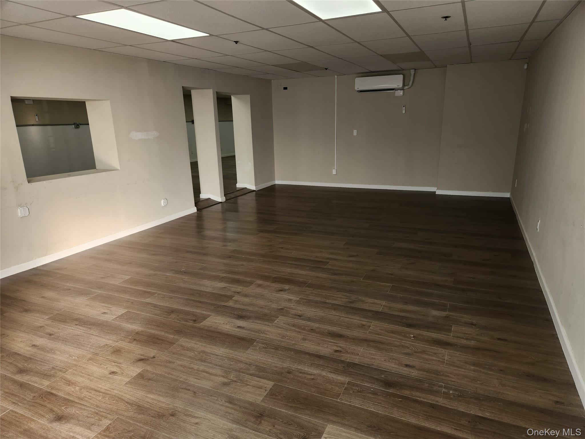 240-260 Old Country Road, Hicksville, NY 11801