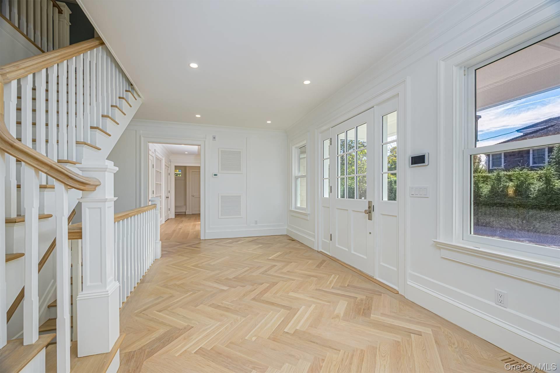 121 Elm Street, Southampton, NY 11968