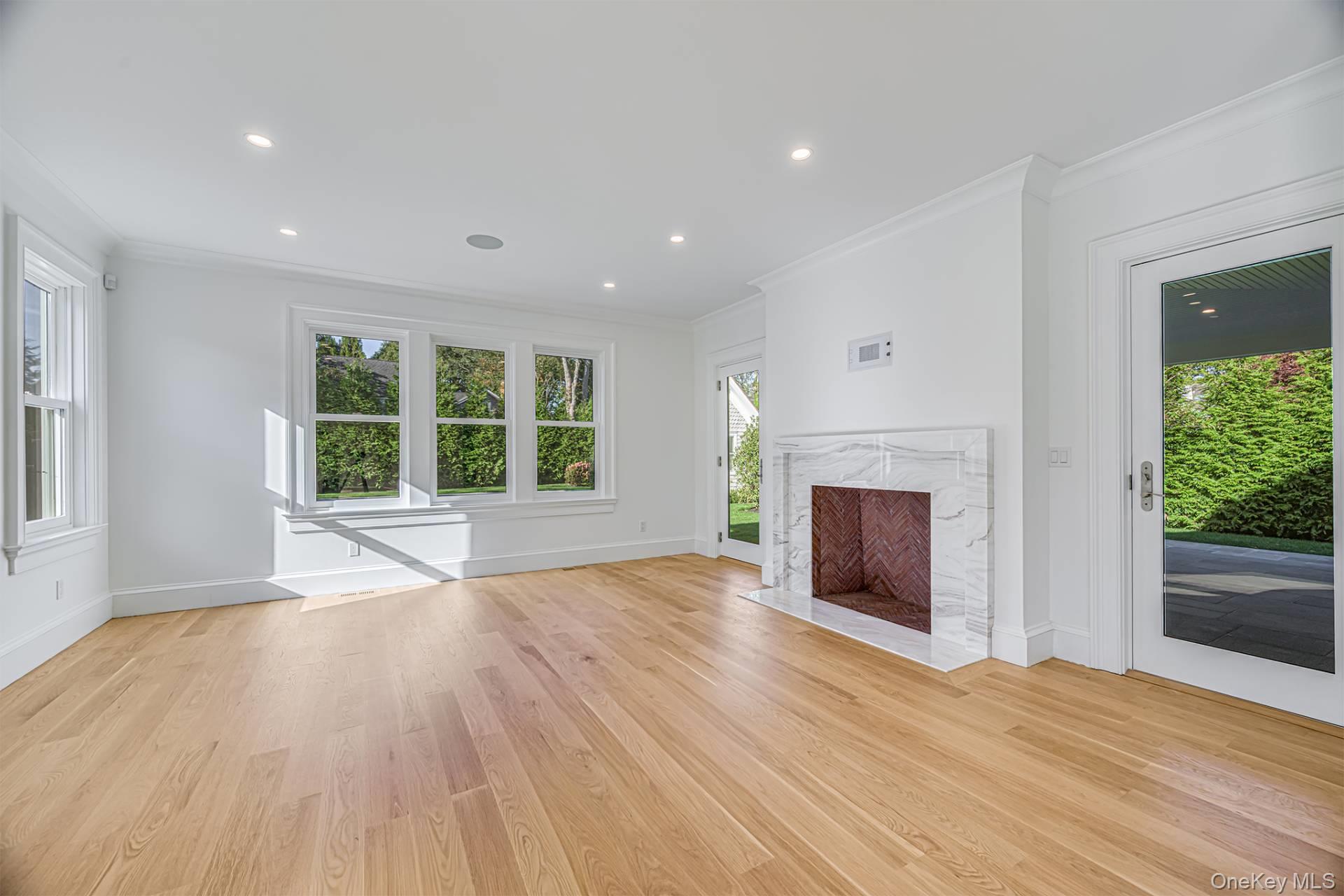 121 Elm Street, Southampton, NY 11968