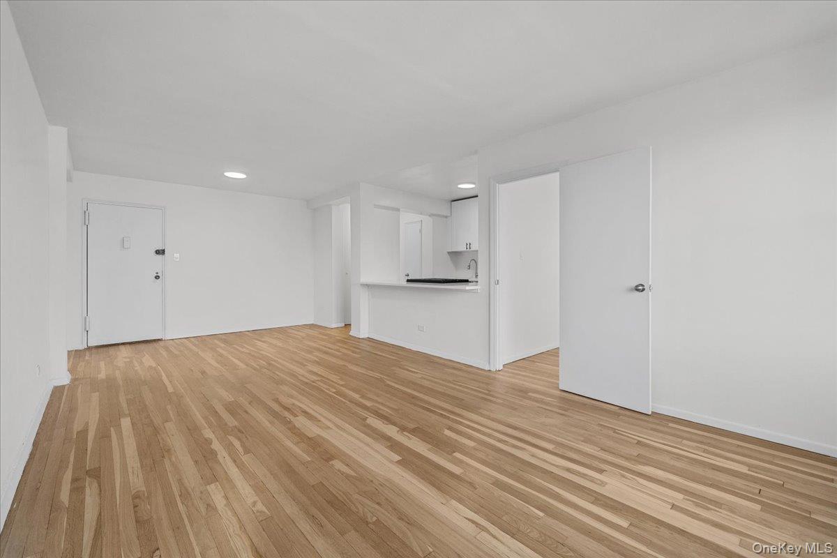 5425 Valles Avenue # 6F, Bronx, NY 10471