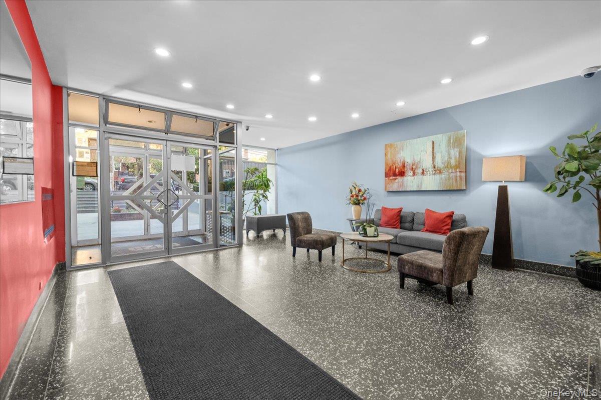 5425 Valles Avenue # 6F, Bronx, NY 10471