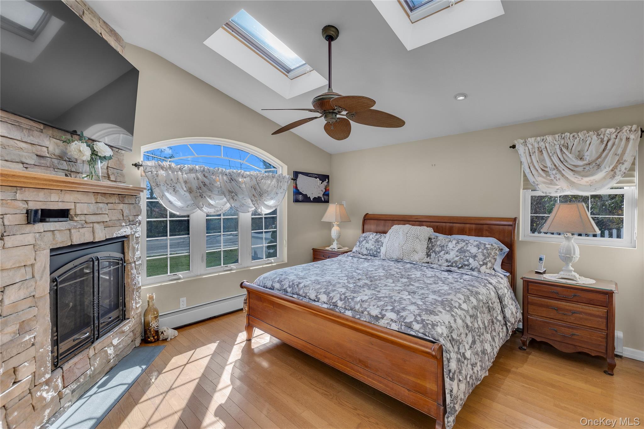 359 Waterside Road, Northport, NY 11768