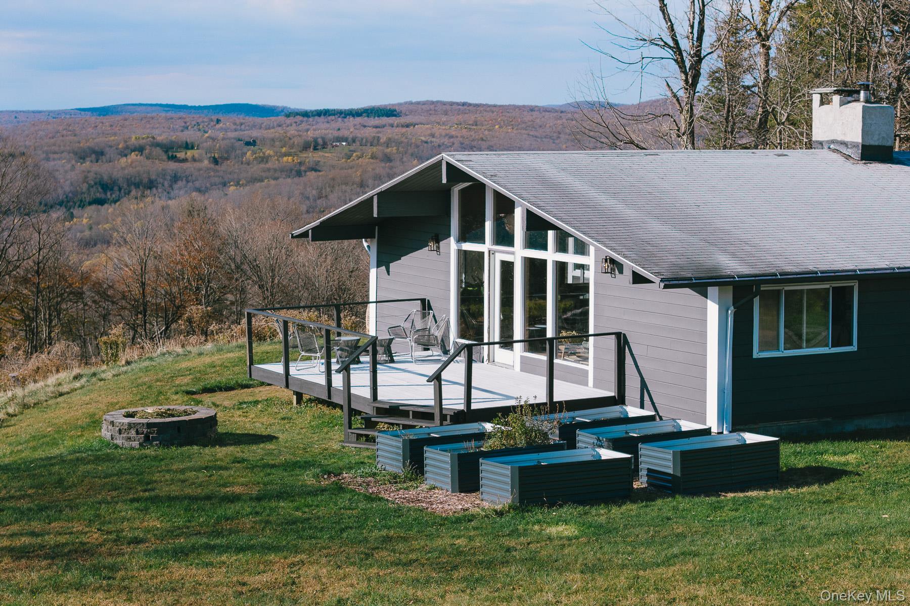 13 N Pond Drive, Parksville, NY 12768