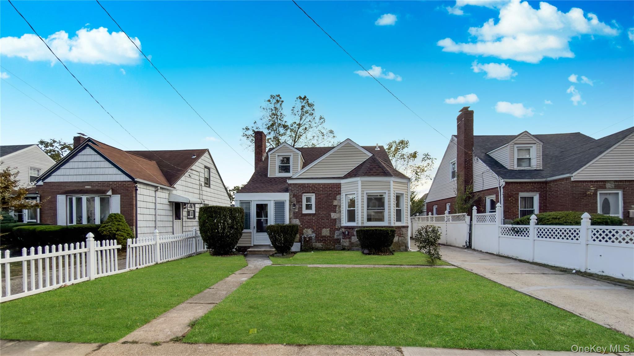 138 Windsor Parkway, Hempstead, NY 11550