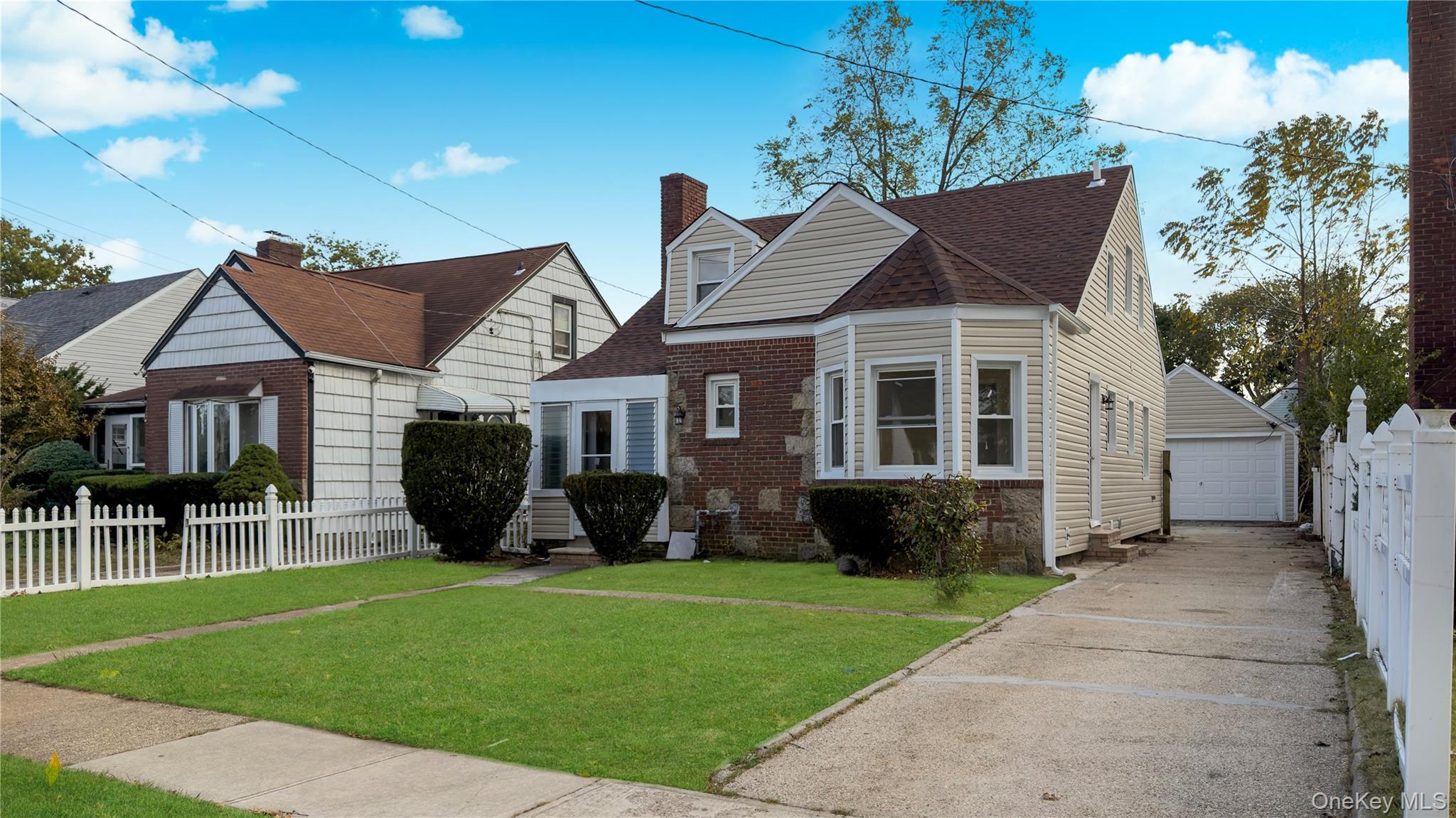 138 Windsor Parkway, Hempstead, NY 11550