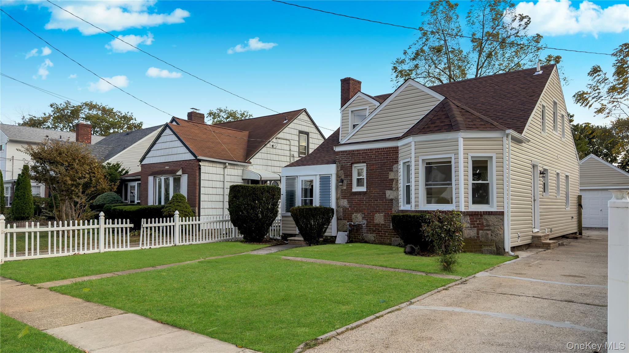 138 Windsor Parkway, Hempstead, NY 11550