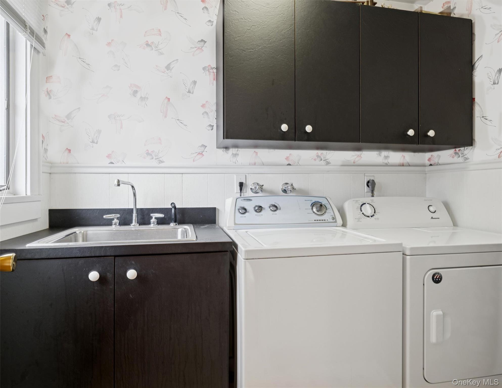 148 Woodhull Avenue, Riverside, NY 11901