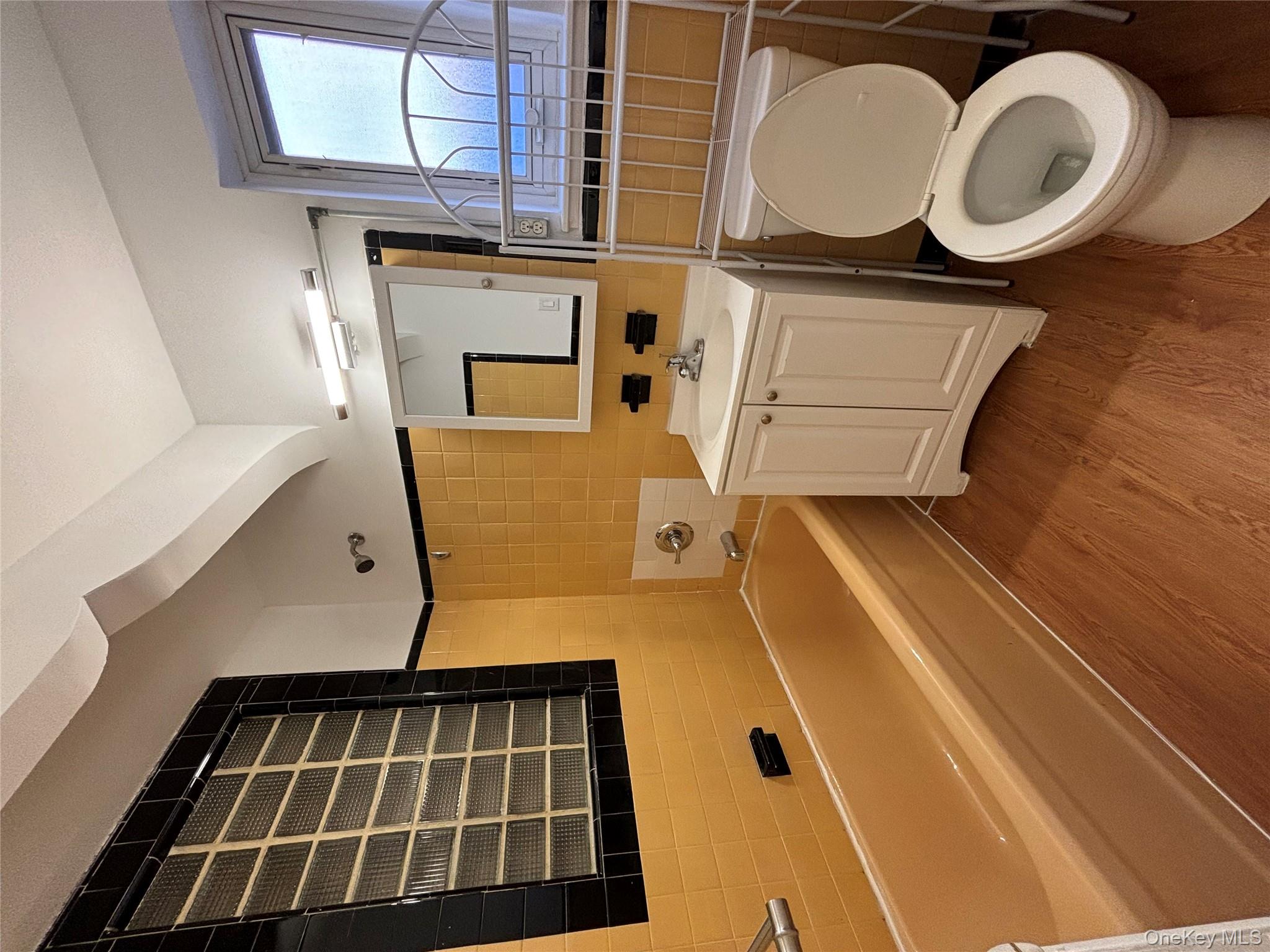 5119 Ireland Street, Elmhurst, NY 11373