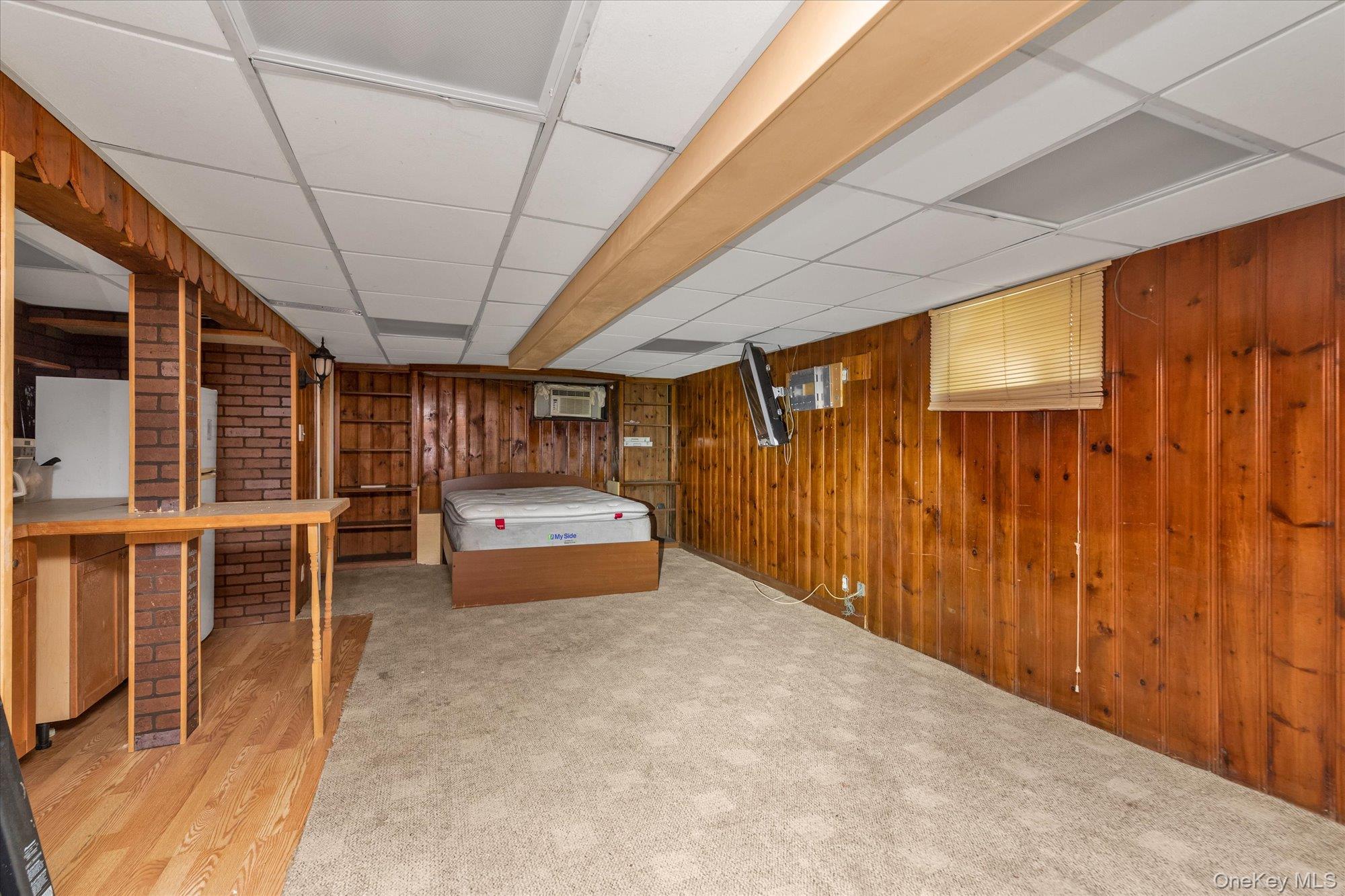 47-44 Glenwood Street, Little Neck, NY 11362