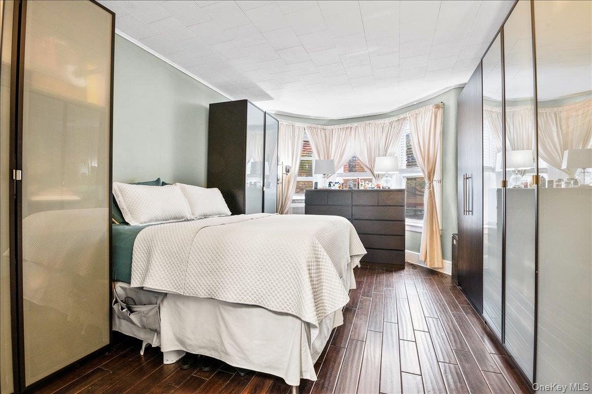 68-15 64th Place # 2FAM, Ridgewood, NY 11385