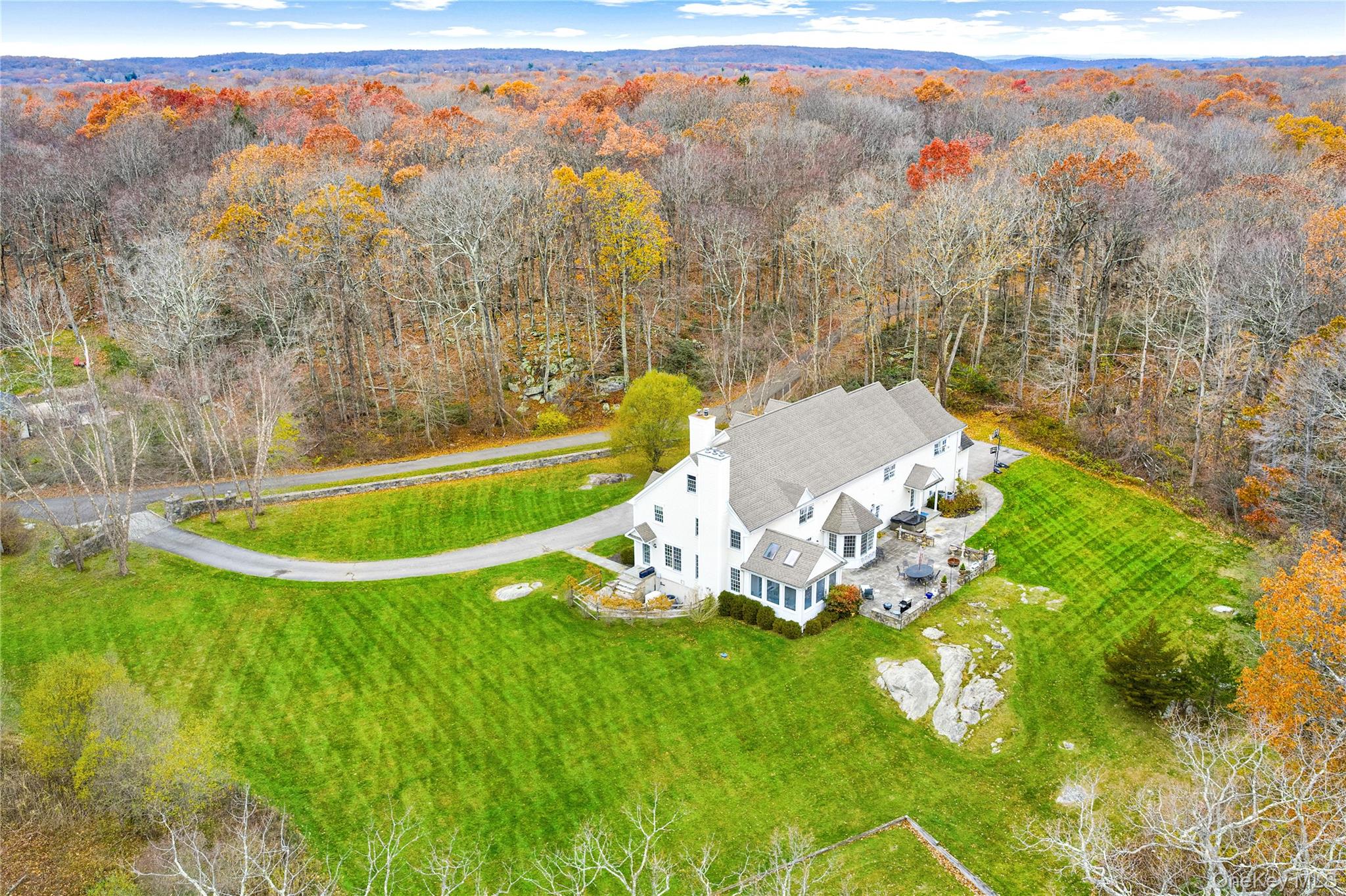 11 Lost Nations Road, Pound Ridge, NY 10576