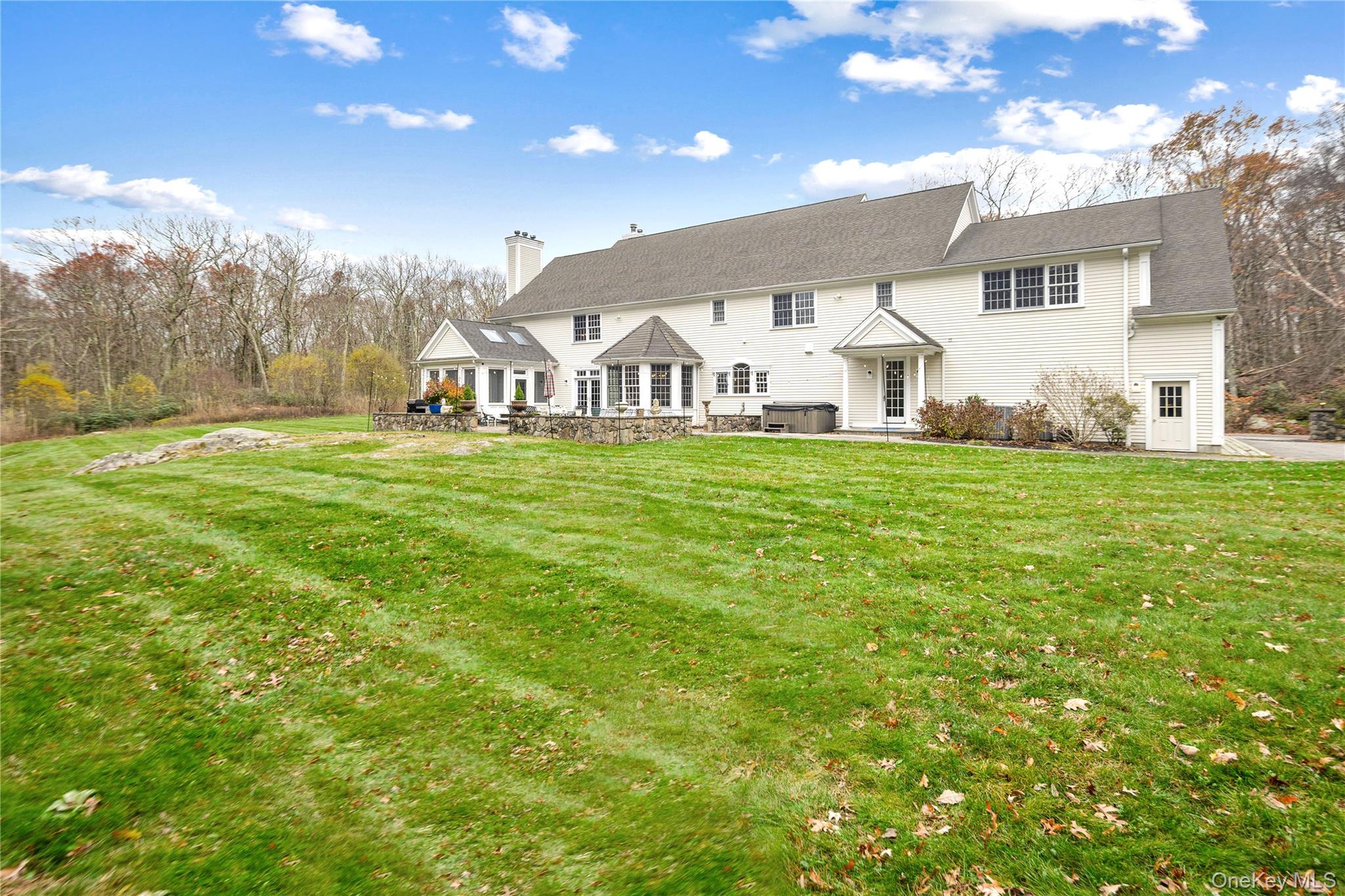 11 Lost Nations Road, Pound Ridge, NY 10576