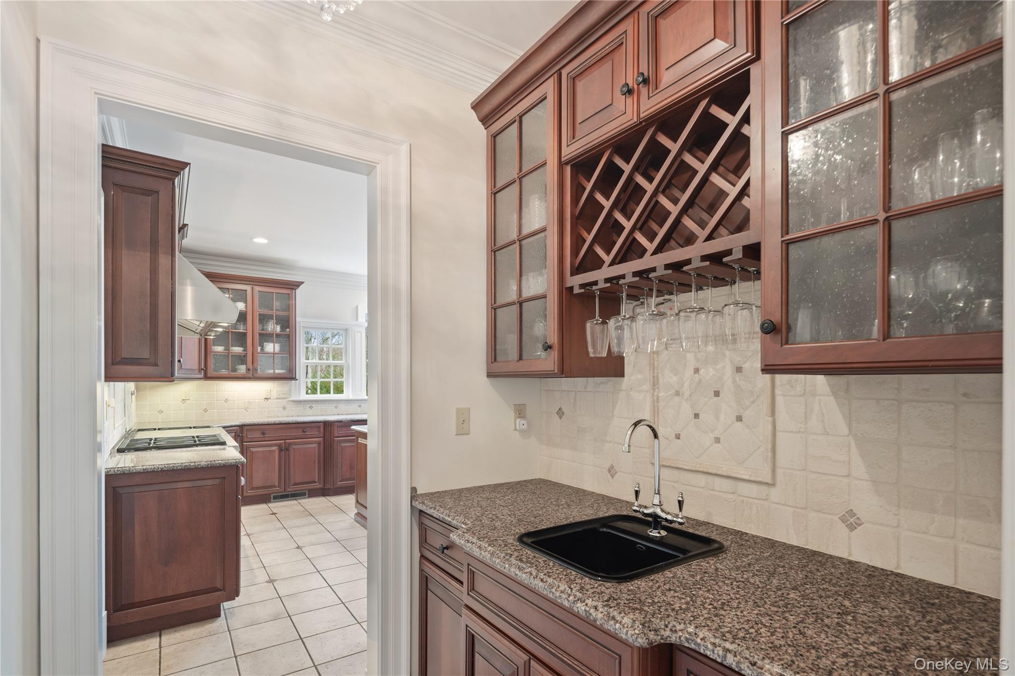 11 Lost Nations Road, Pound Ridge, NY 10576