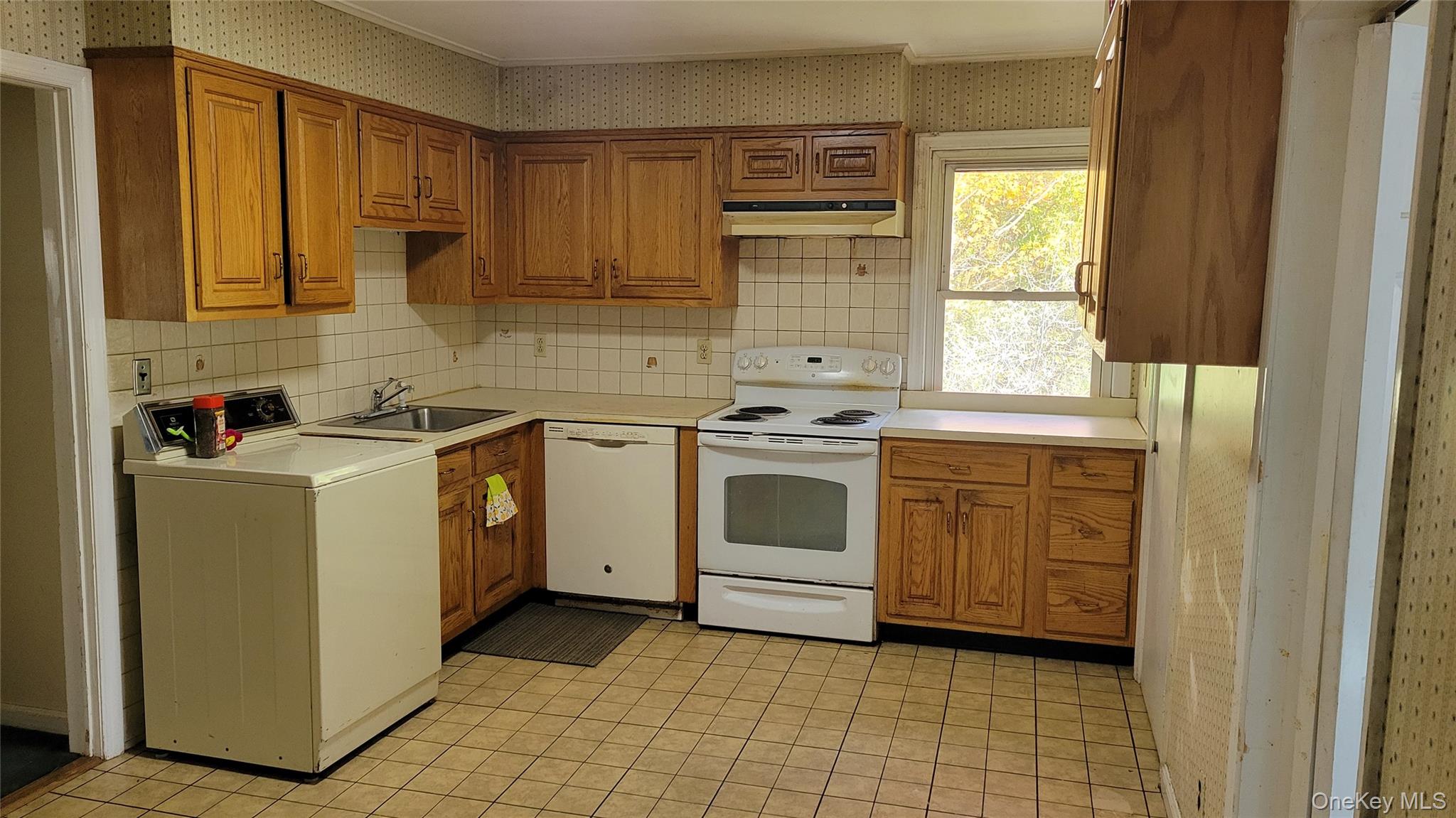 2 Stephens Lane, Valhalla, NY 10595