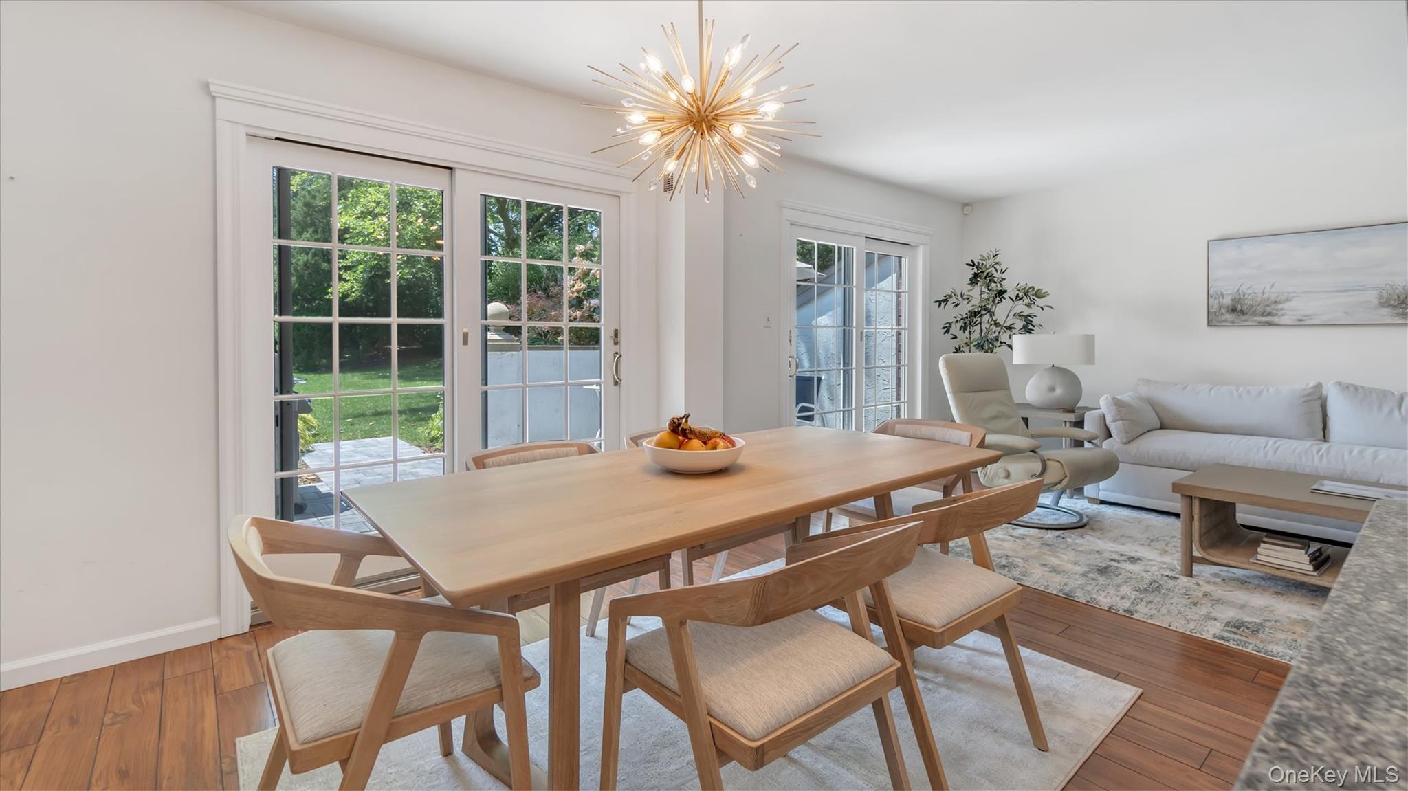 10 Lealand Lane # Unit 19, Southampton, NY 11968