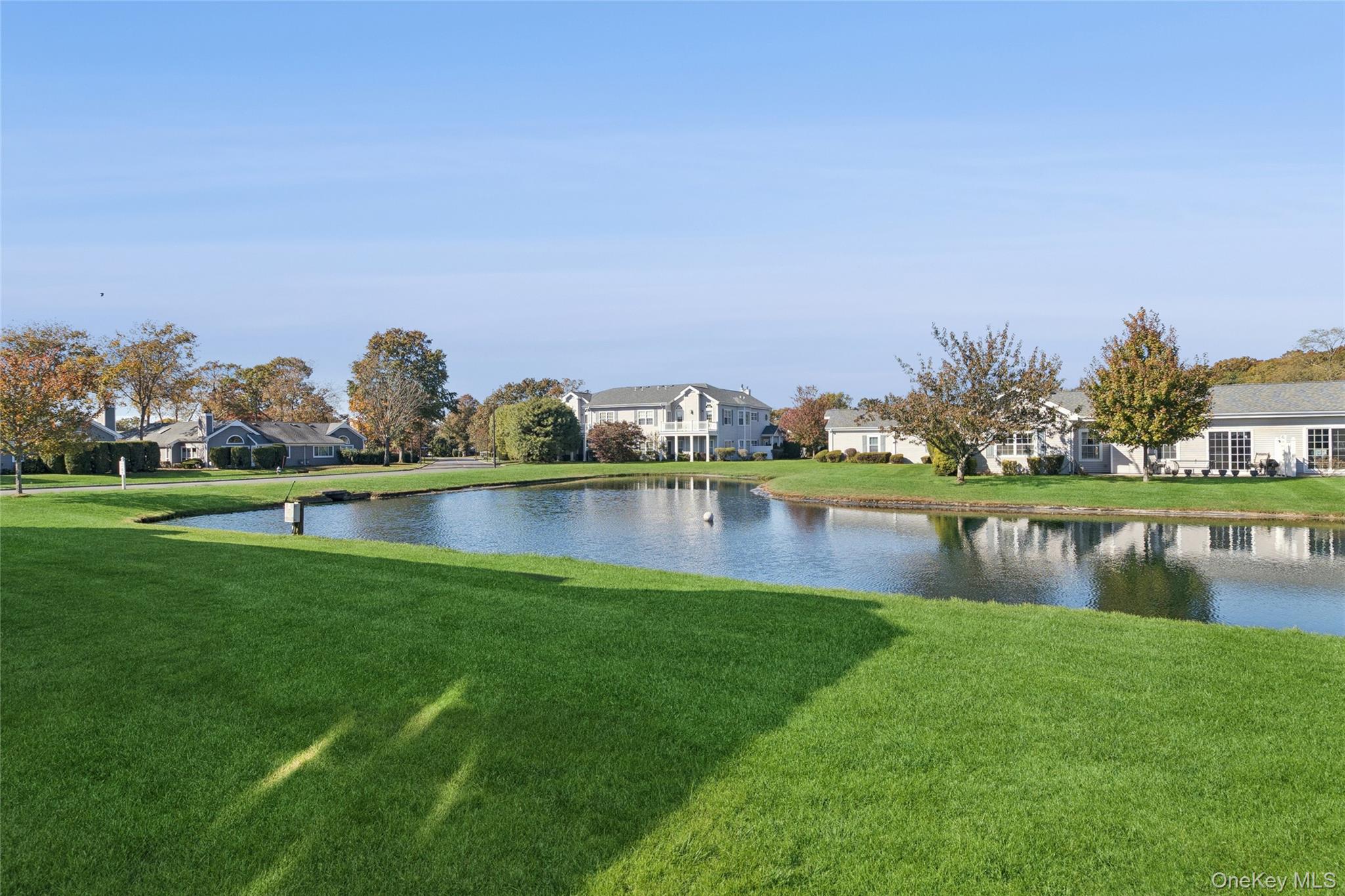 546 Highland Court, Moriches, NY 11955