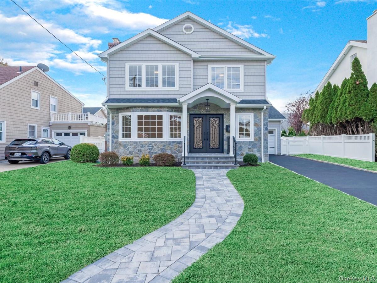 111 Celler Avenue, New Hyde Park, NY 11040