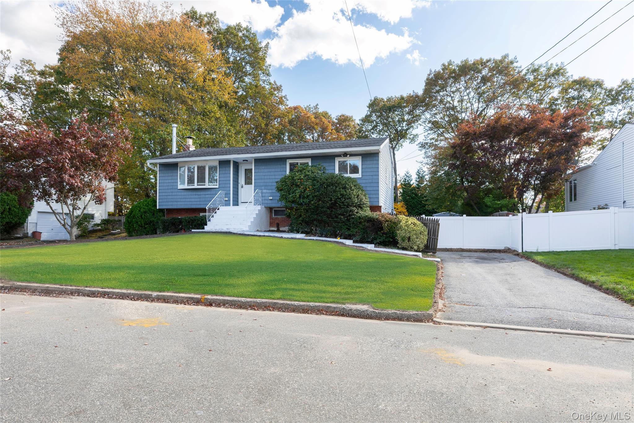 10 Sharon Drive, East Patchogue, NY 11772