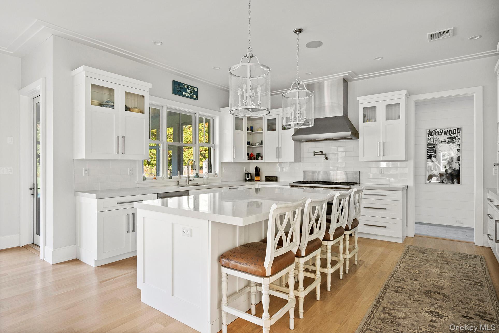 41 Arbutus Road, Quogue, NY 11959