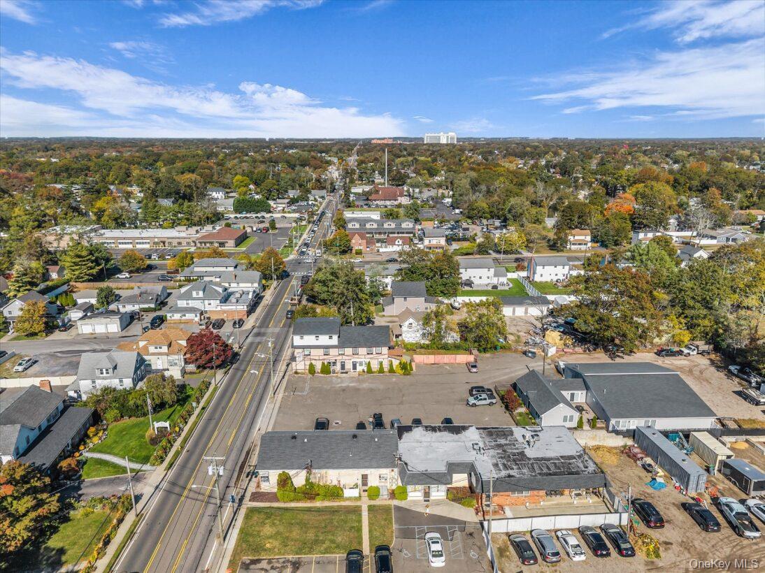 55 Carleton Avenue, East Islip, NY 11730