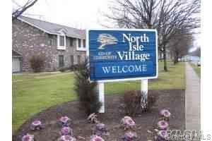 226 Pointe # 226, Coram, NY 11727