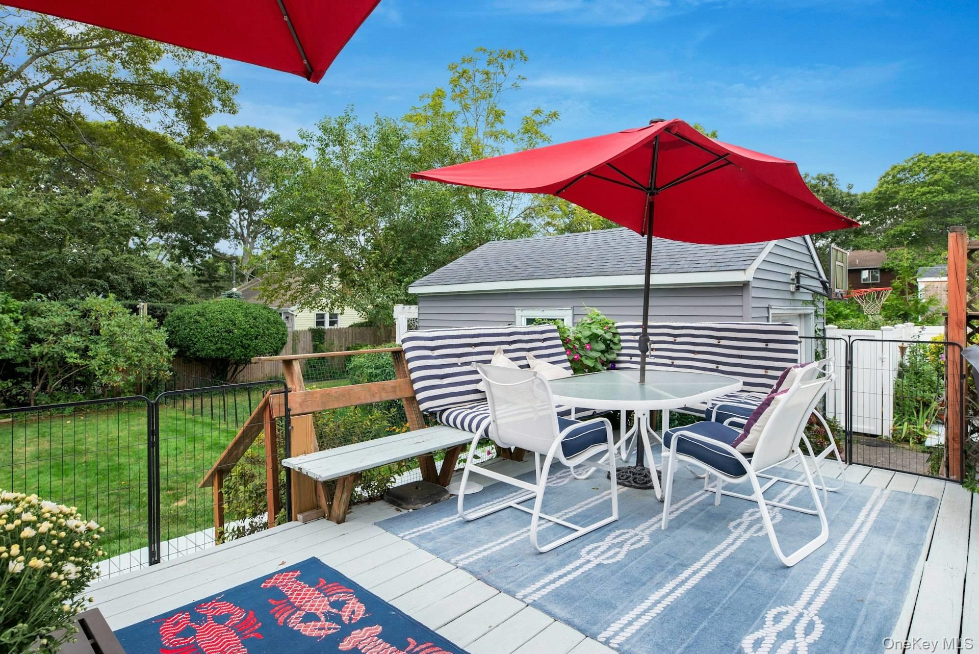 70 Fanning Avenue, Hampton Bays, NY 11946