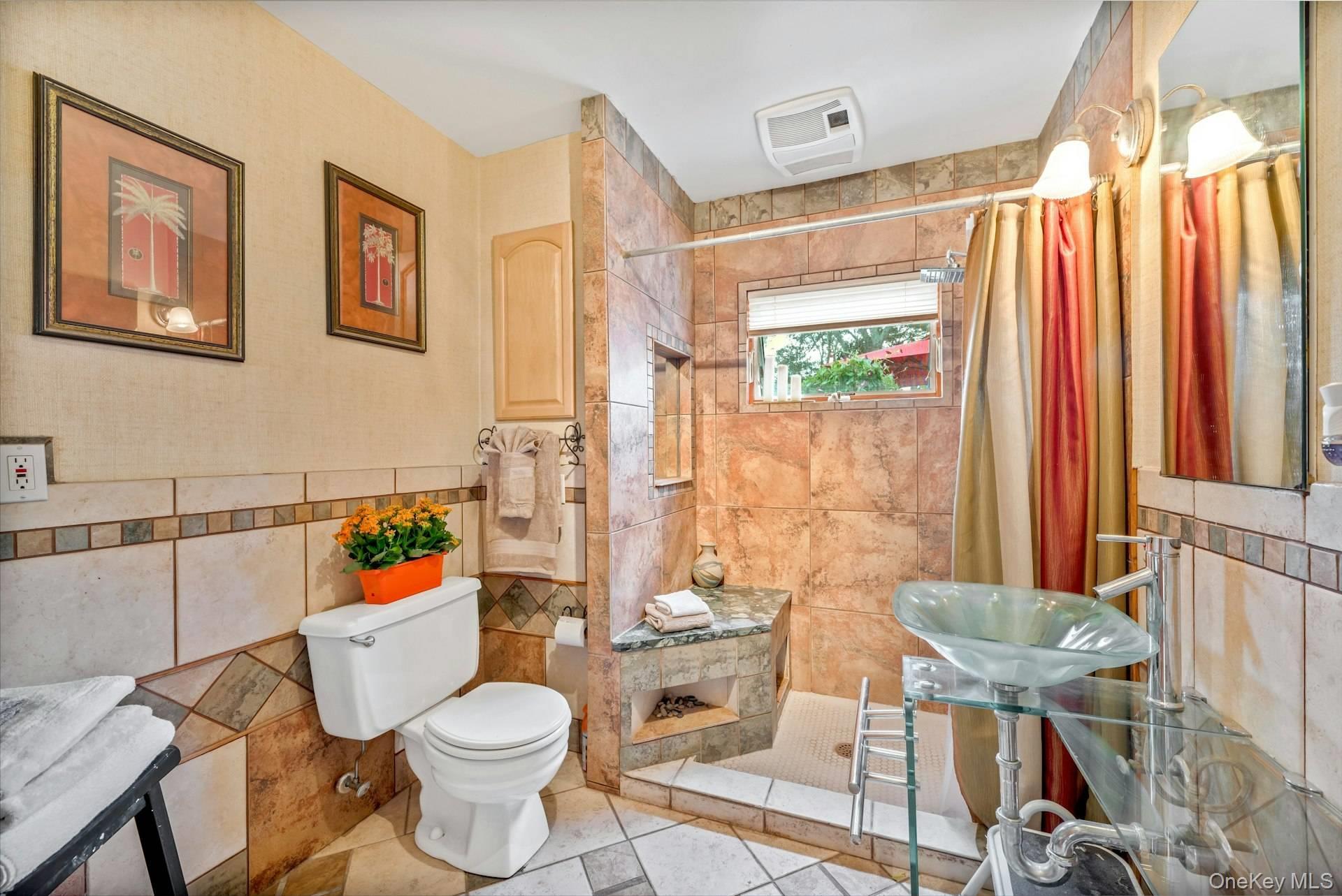 70 Fanning Avenue, Hampton Bays, NY 11946