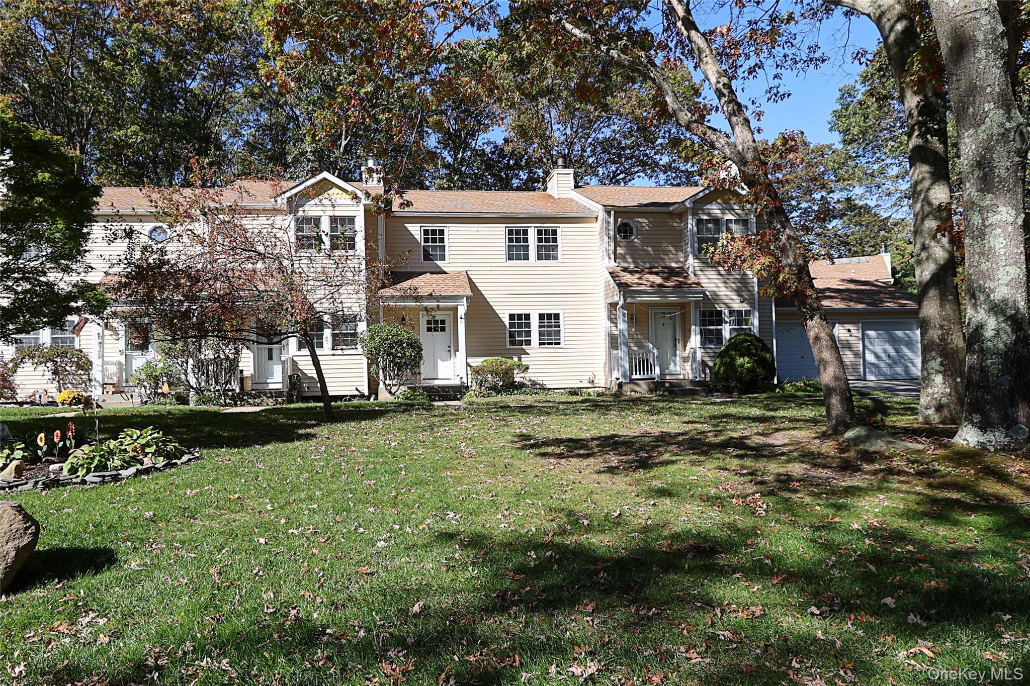 10 Smith, Yaphank, NY 11980