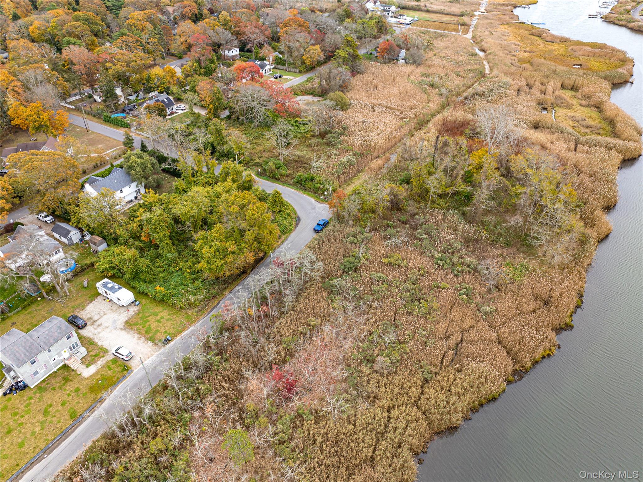 W Riviera Road, Mastic Beach, NY 11951