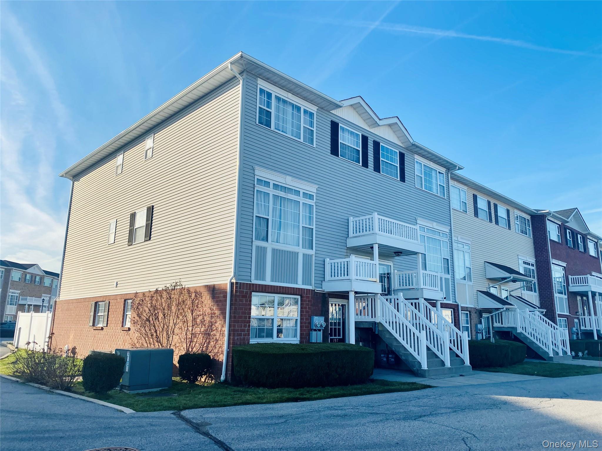 197 Surf Drive # 123, Bronx, NY 10473