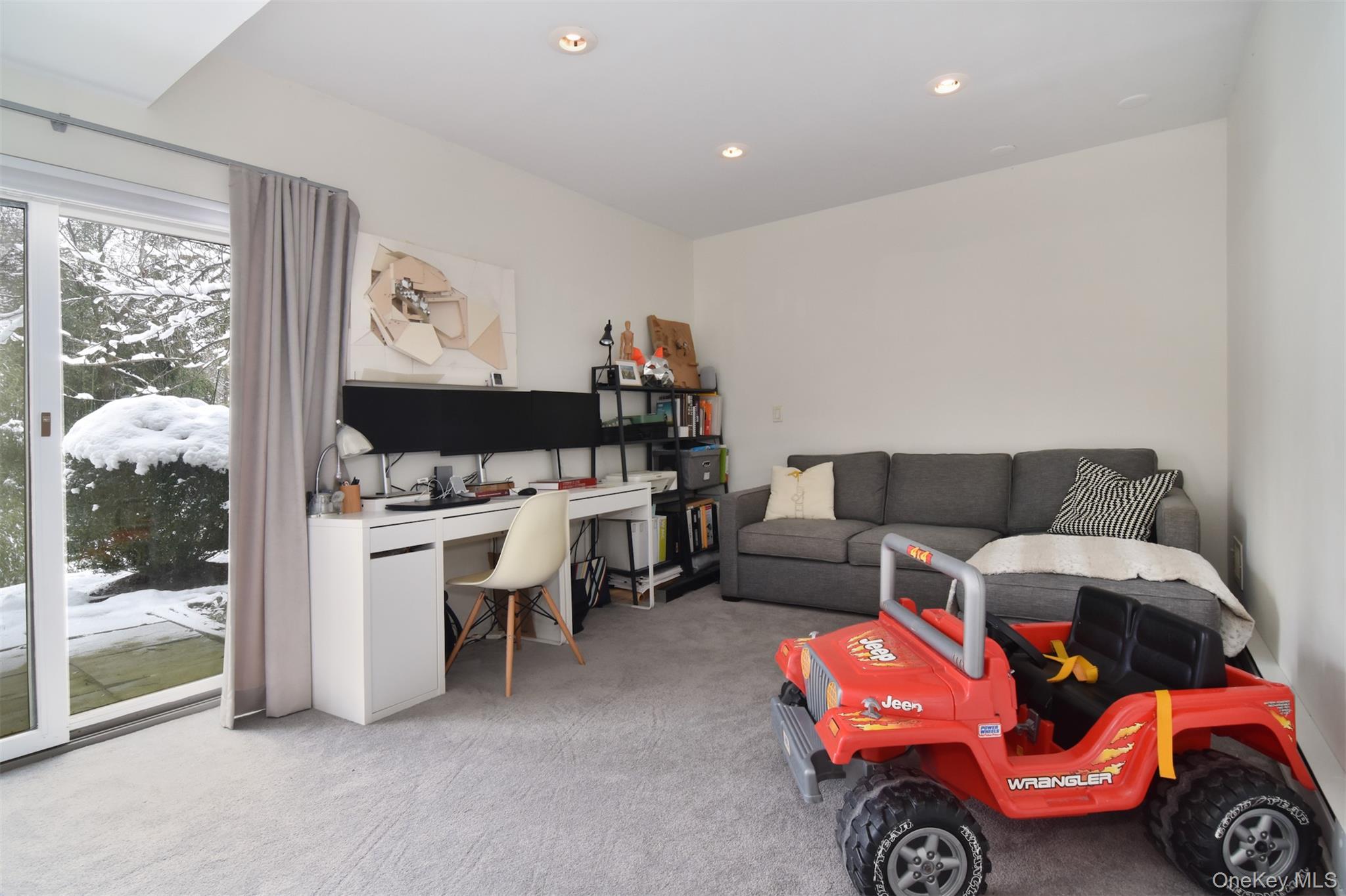 110 Valleyview Road, Irvington, NY 10533