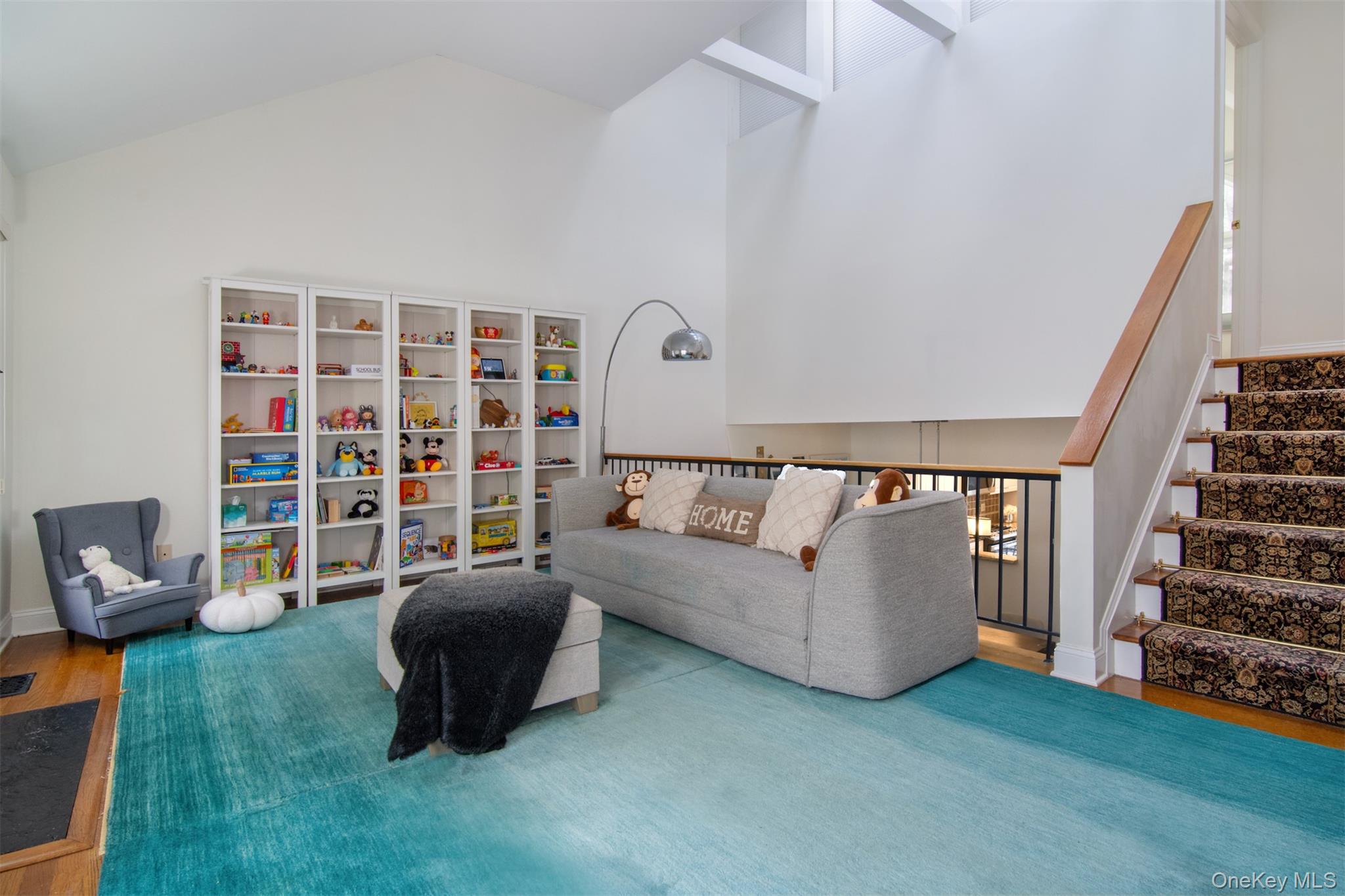 110 Valleyview Road, Irvington, NY 10533