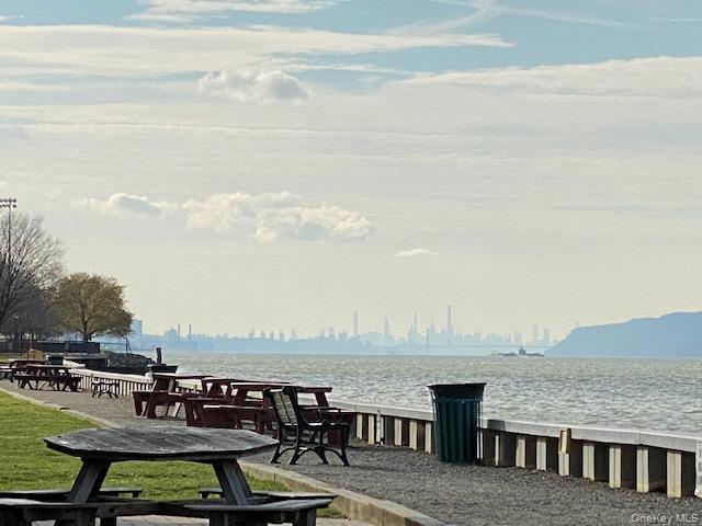 110 Valleyview Road, Irvington, NY 10533