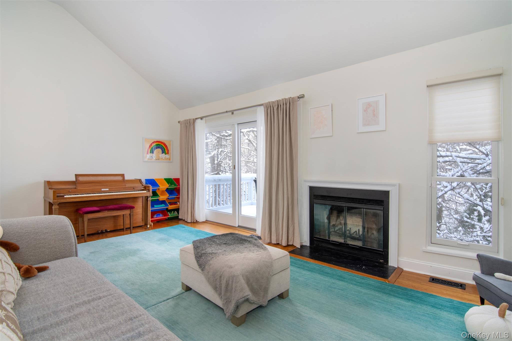 110 Valleyview Road, Irvington, NY 10533