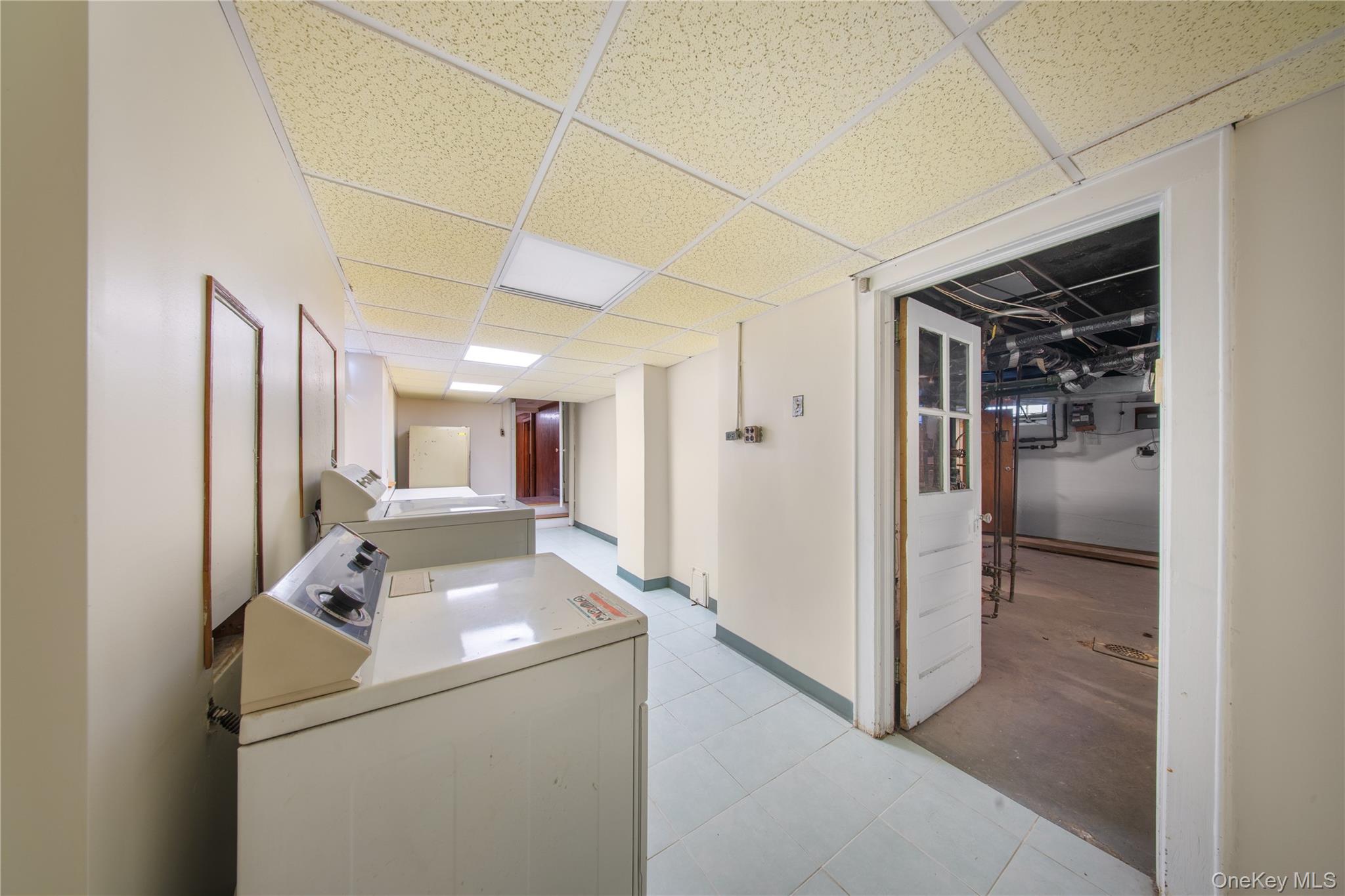 83 Dartmouth Street, Forest Hills, NY 11375