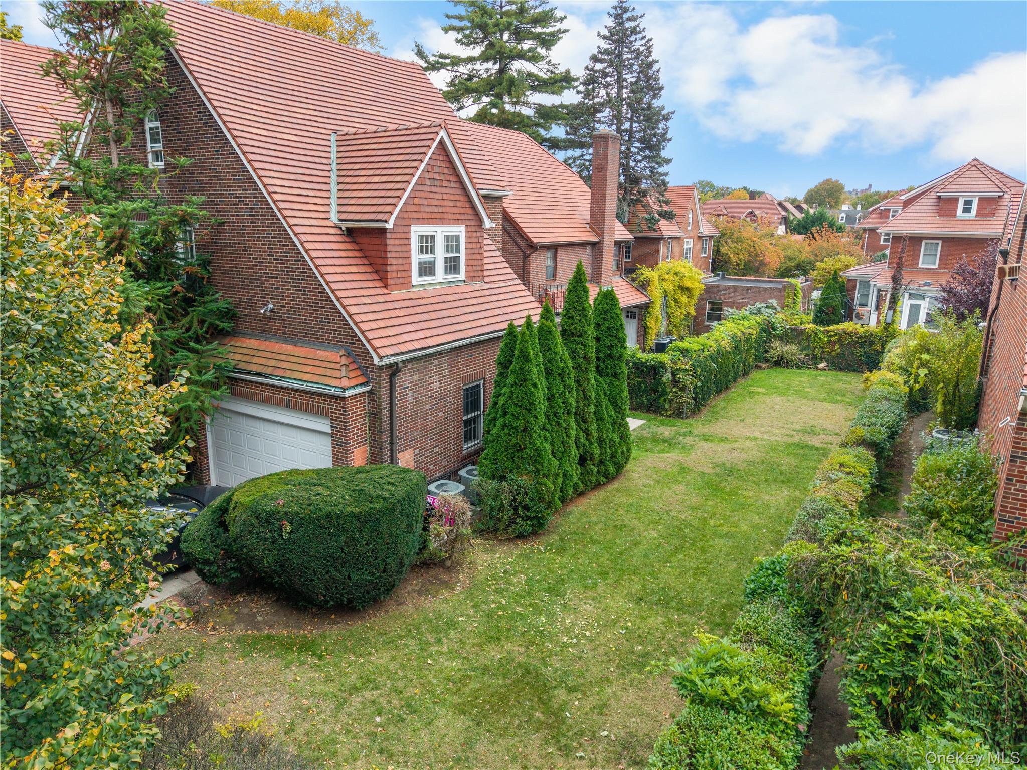 83 Dartmouth Street, Forest Hills, NY 11375