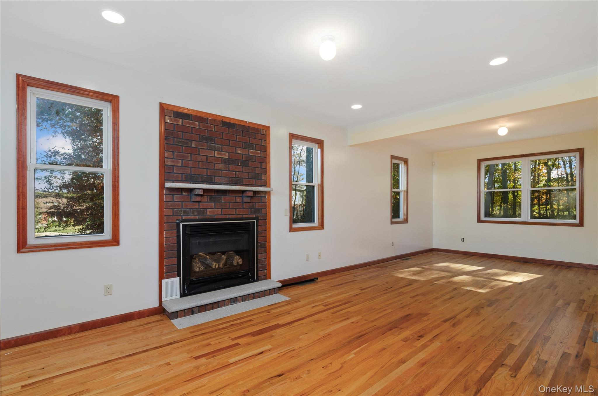 59 Mastro Road, Calverton, NY 11933