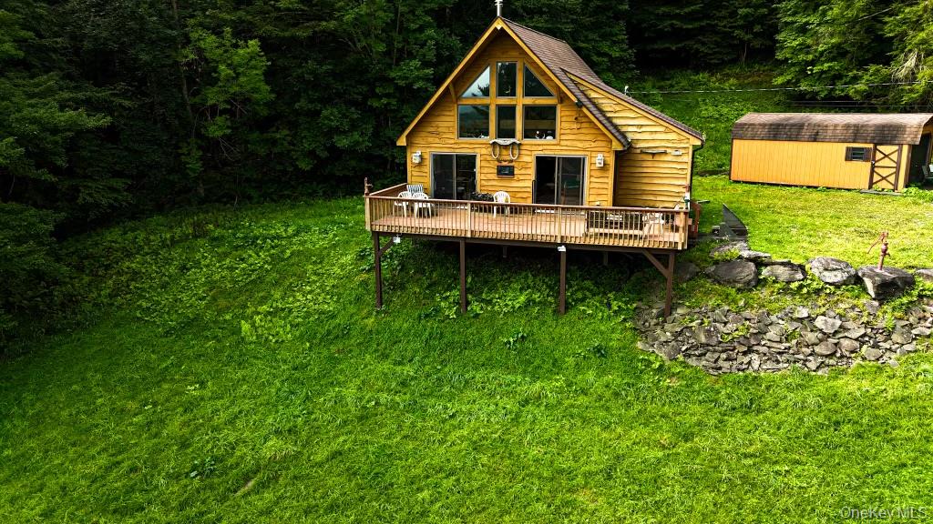 365 Via Appian Way, Roscoe, NY 12776