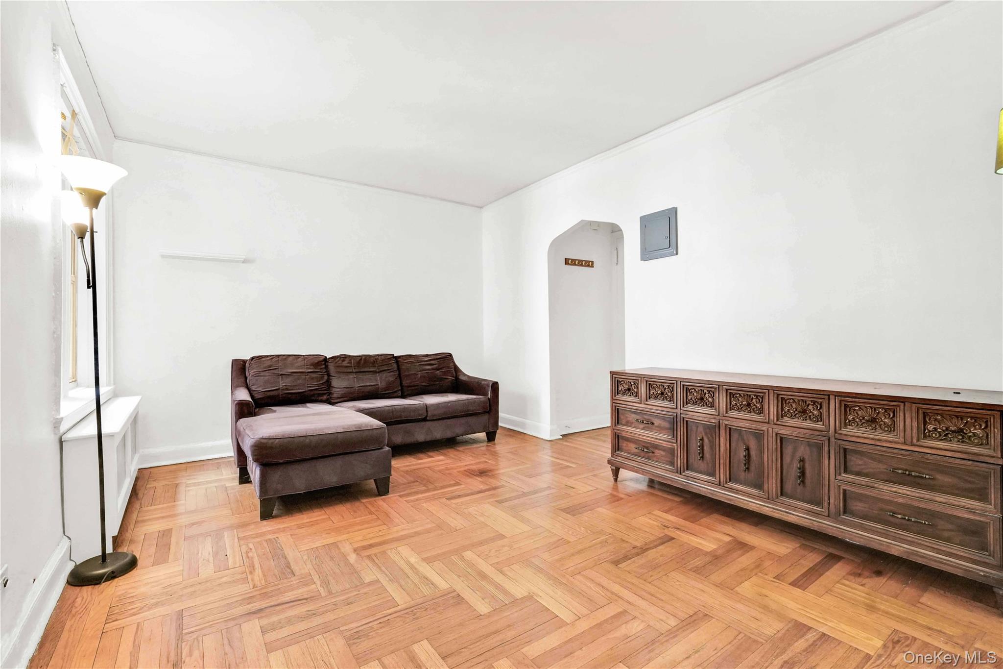 48-50 44th st # 4E, Woodside, NY 11377