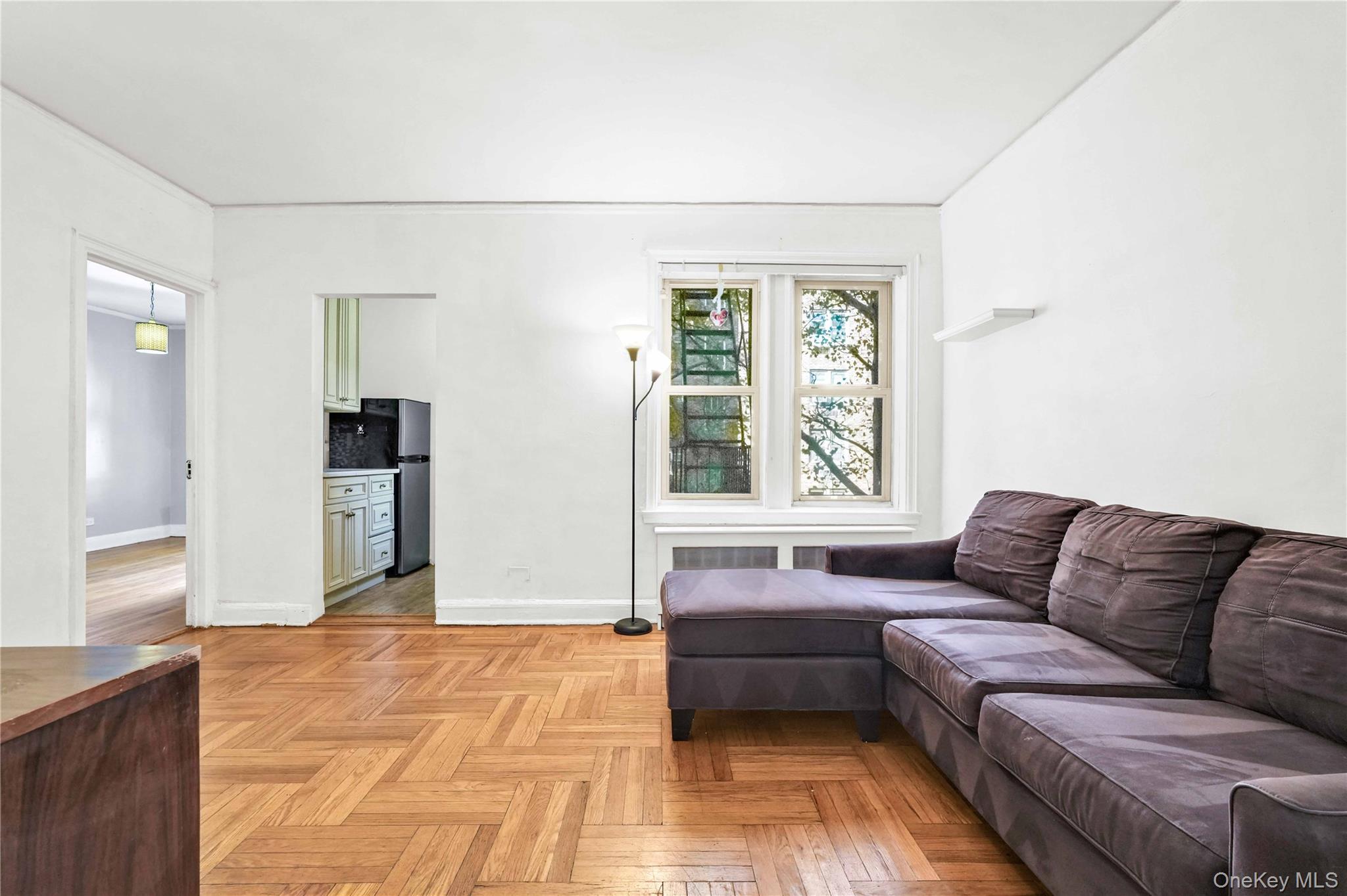 48-50 44th st # 4E, Woodside, NY 11377