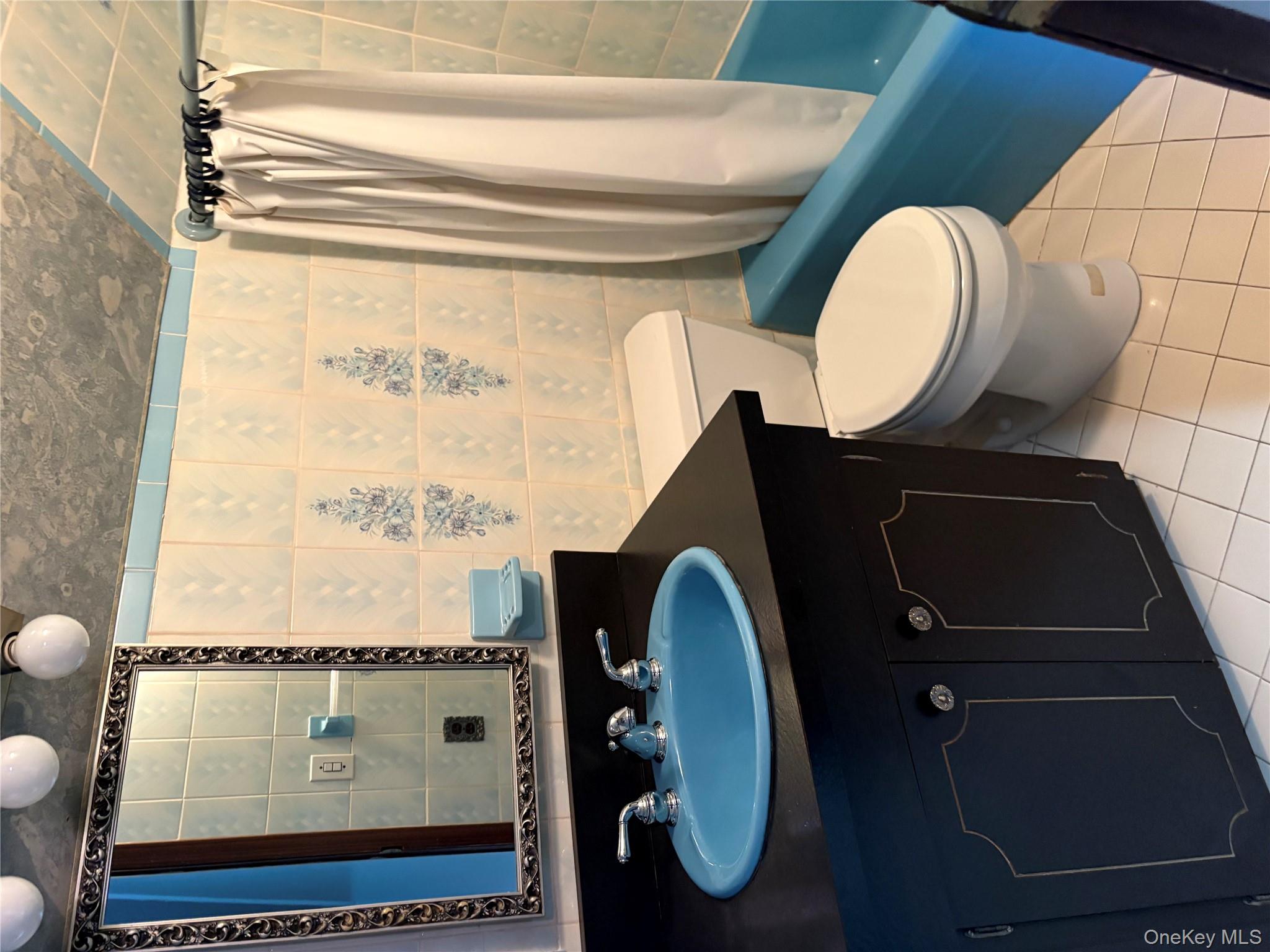 191 Acre Lane, Hicksville, NY 11801