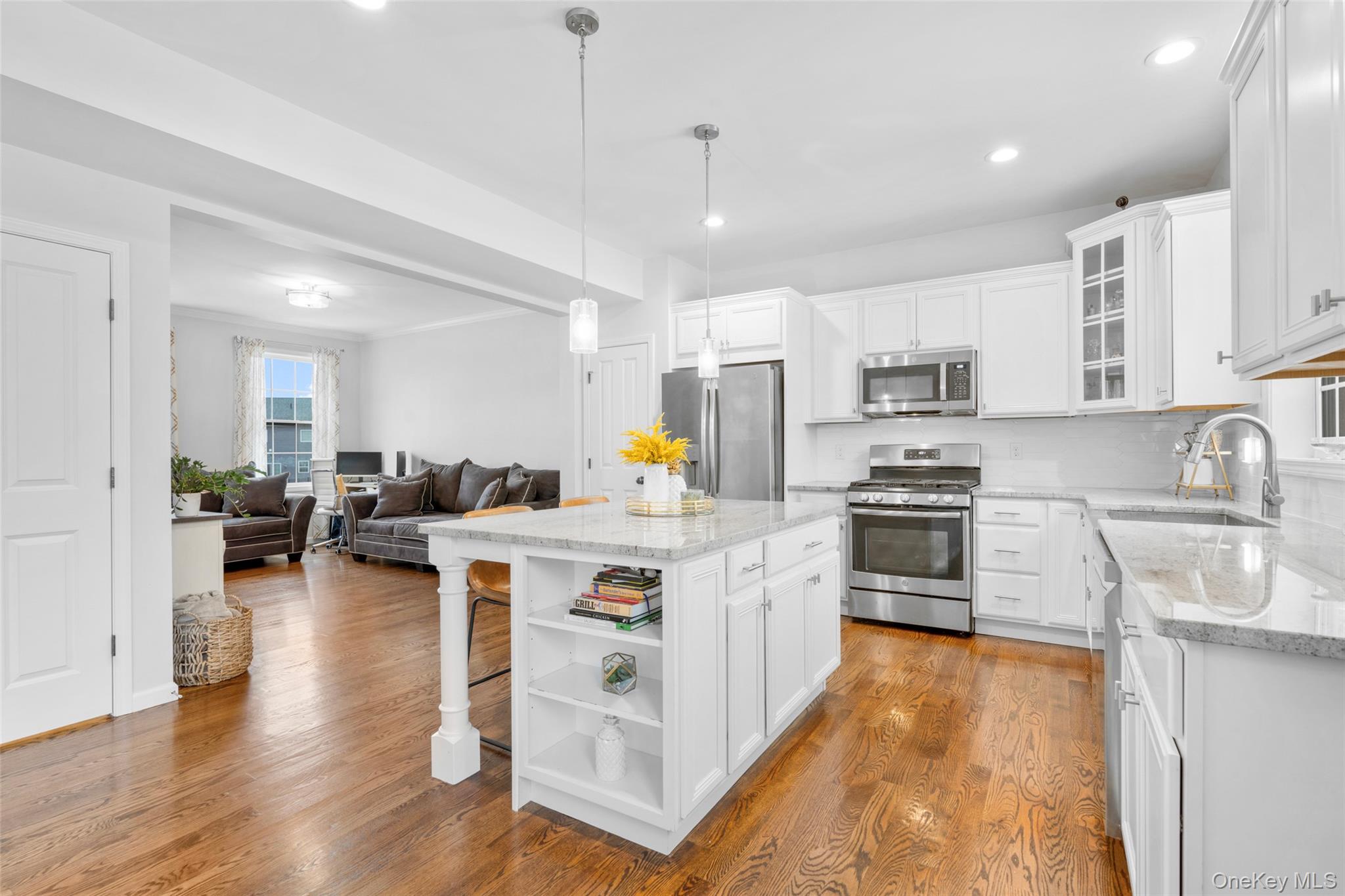 13 Hopkins Court, Washingtonville, NY 10992