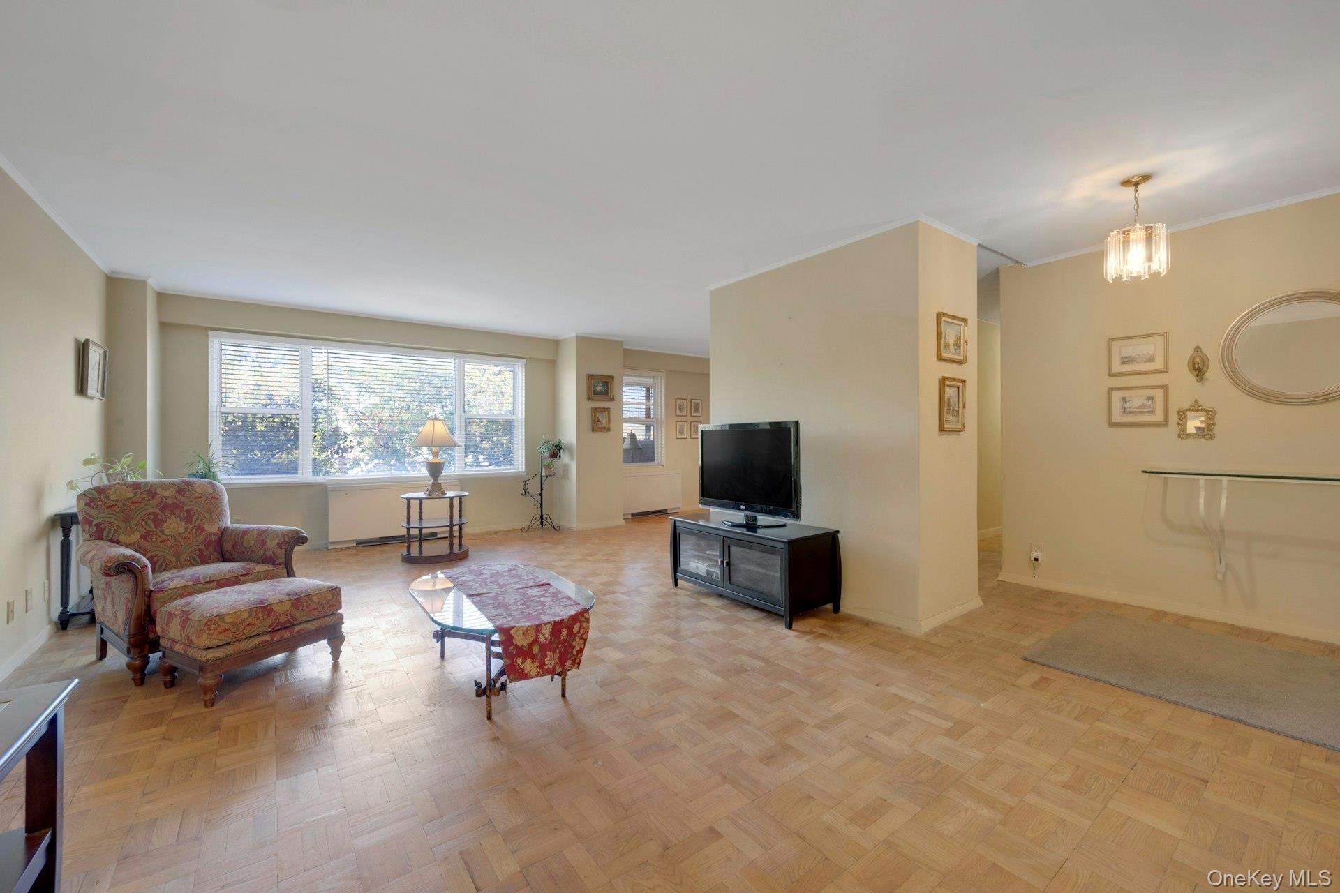 1200 Midland Avenue # 8f, Bronxville, NY 10708